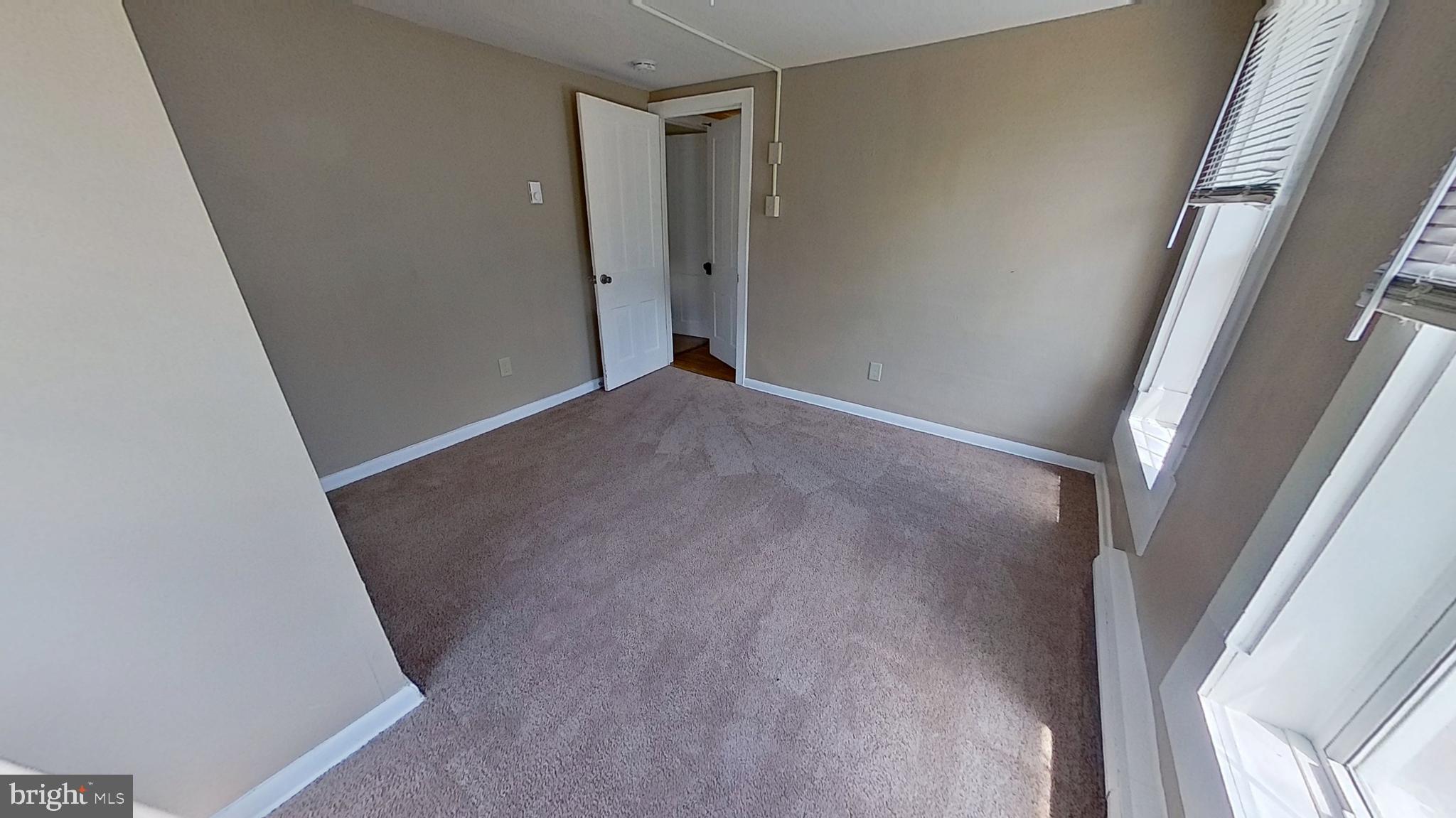 WINDSOR TWP - Residential Lease