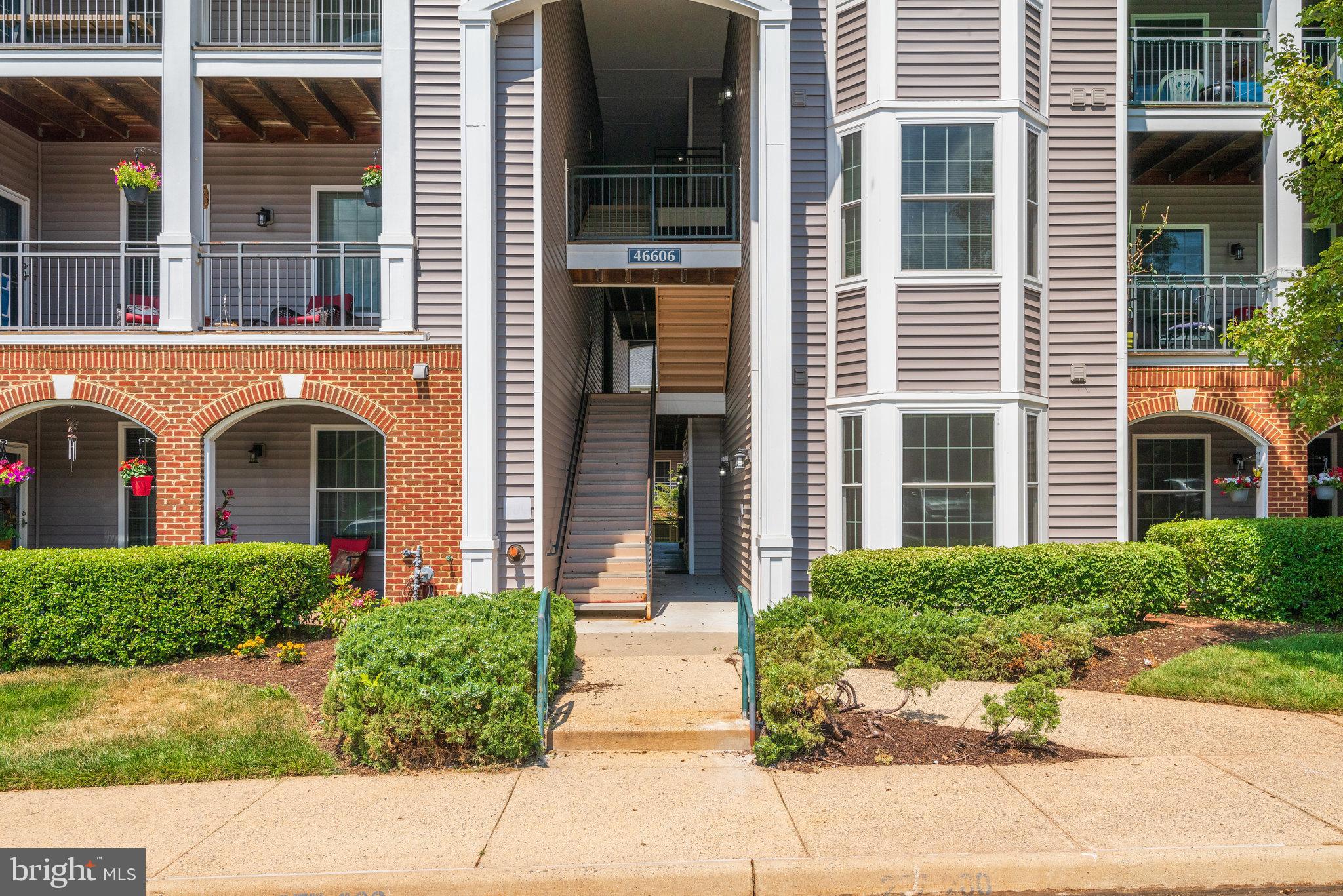 RIVERBEND AT CASCADES - Residential