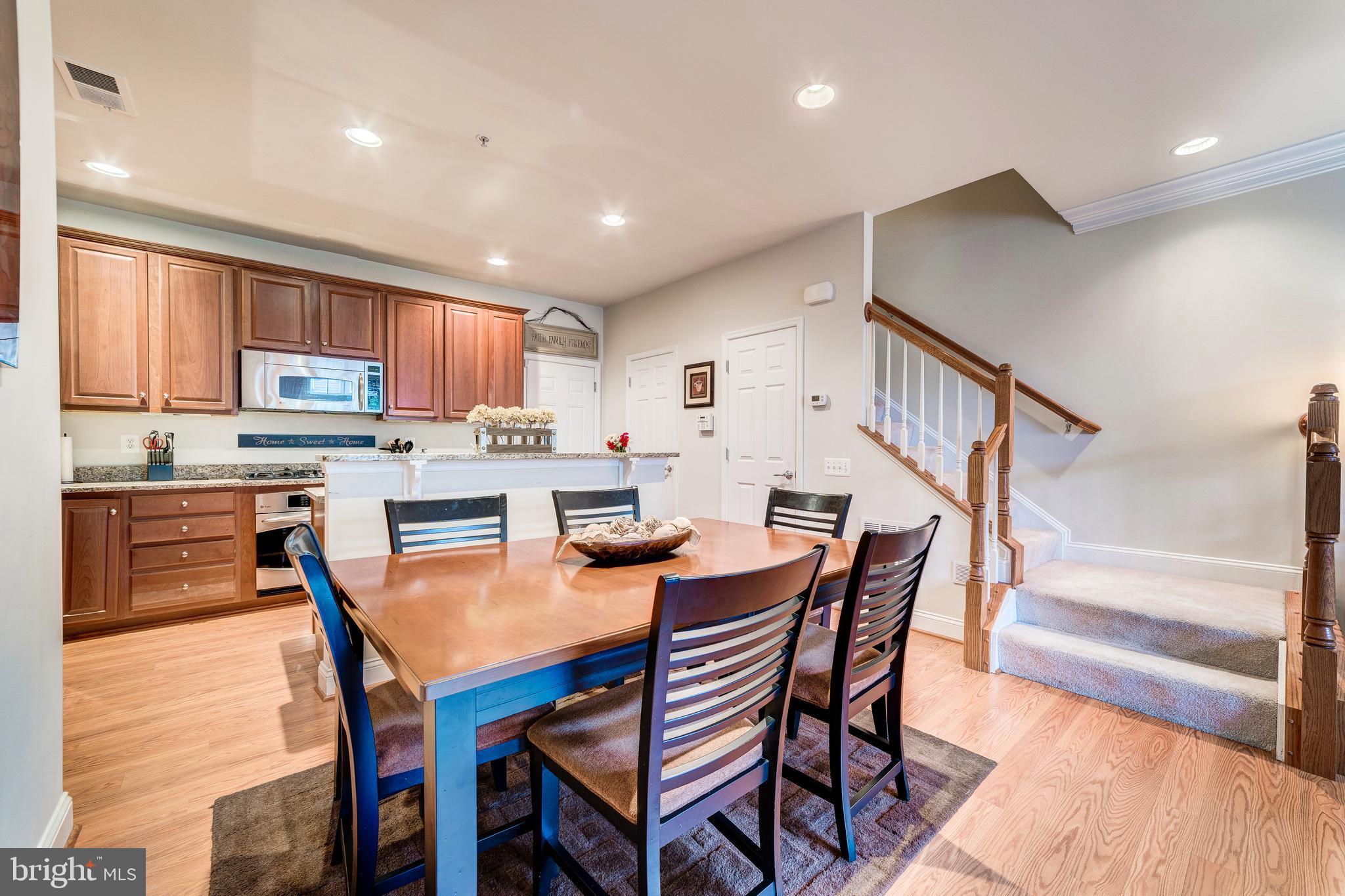 POTOMAC CLUB - Residential