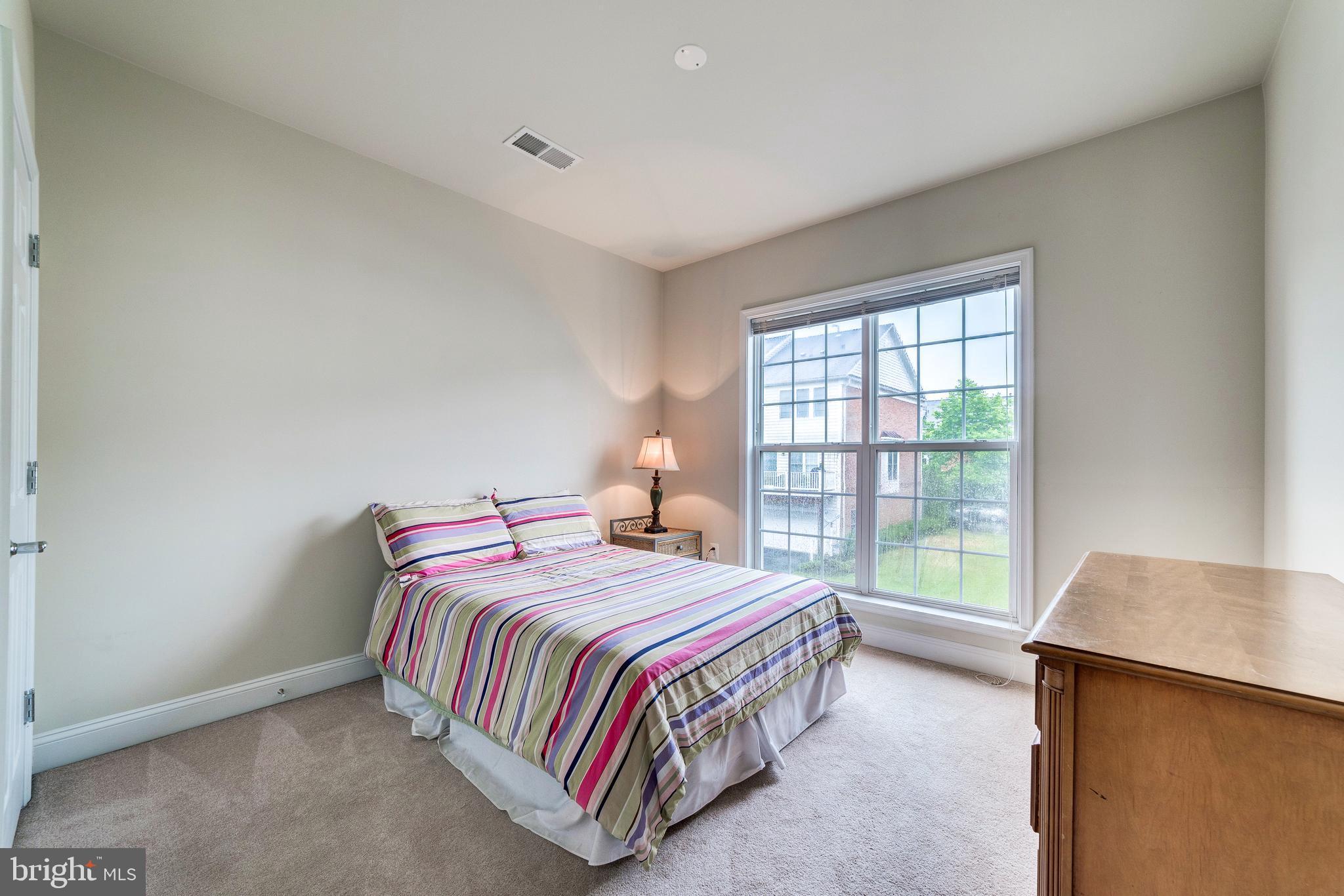 POTOMAC CLUB - Residential