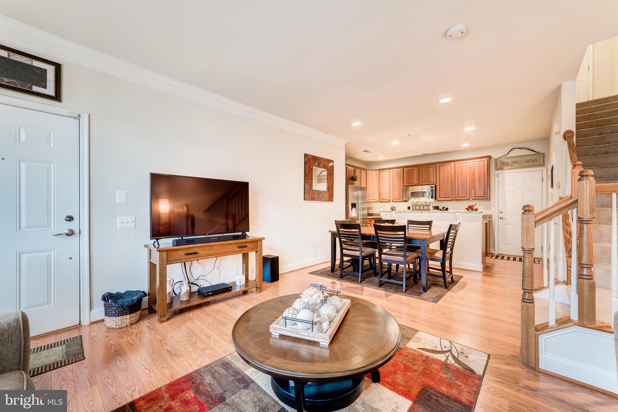 POTOMAC CLUB - Residential