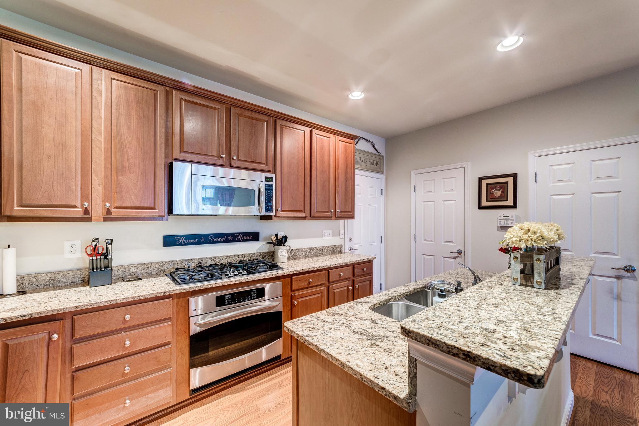 POTOMAC CLUB - Residential