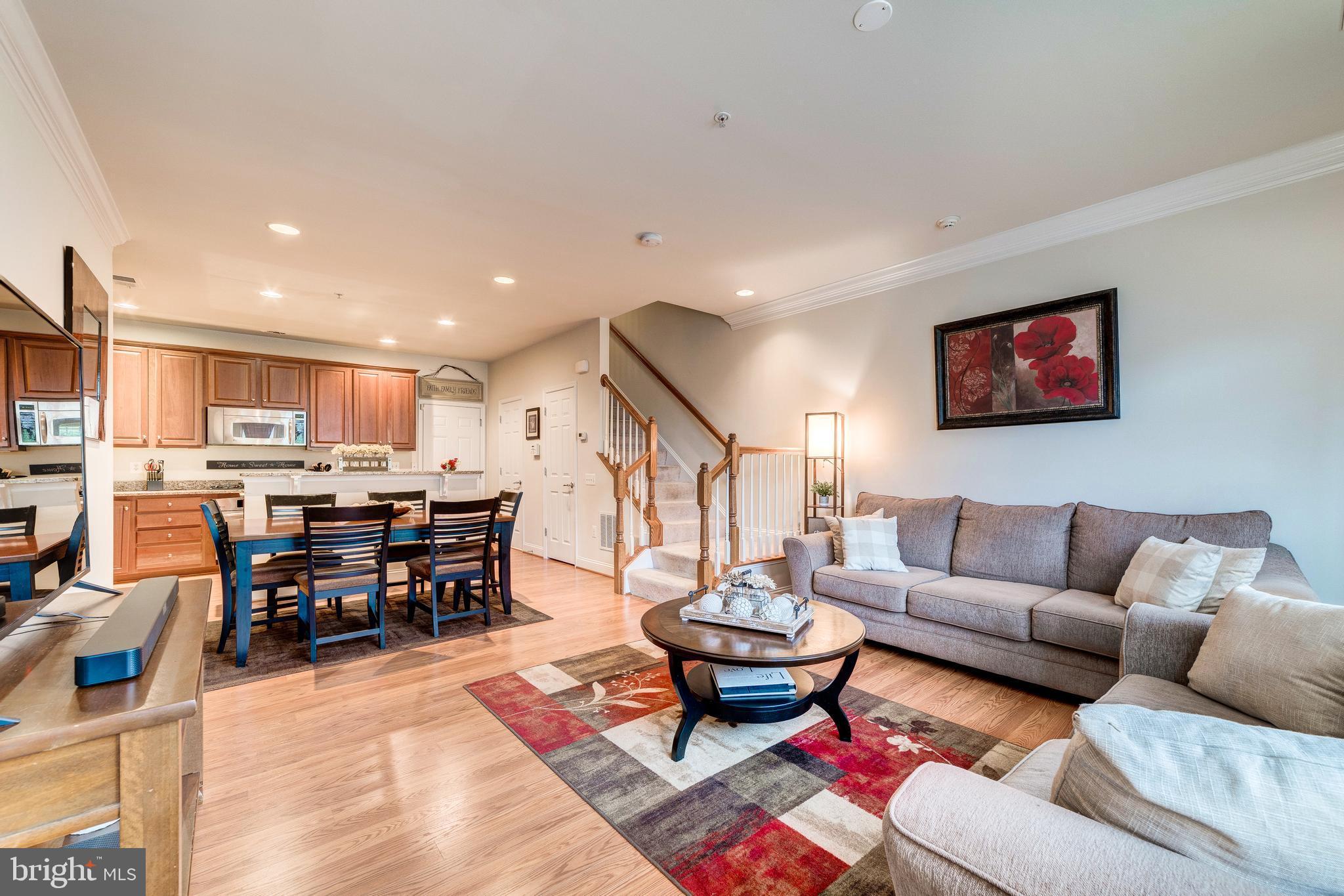 POTOMAC CLUB - Residential