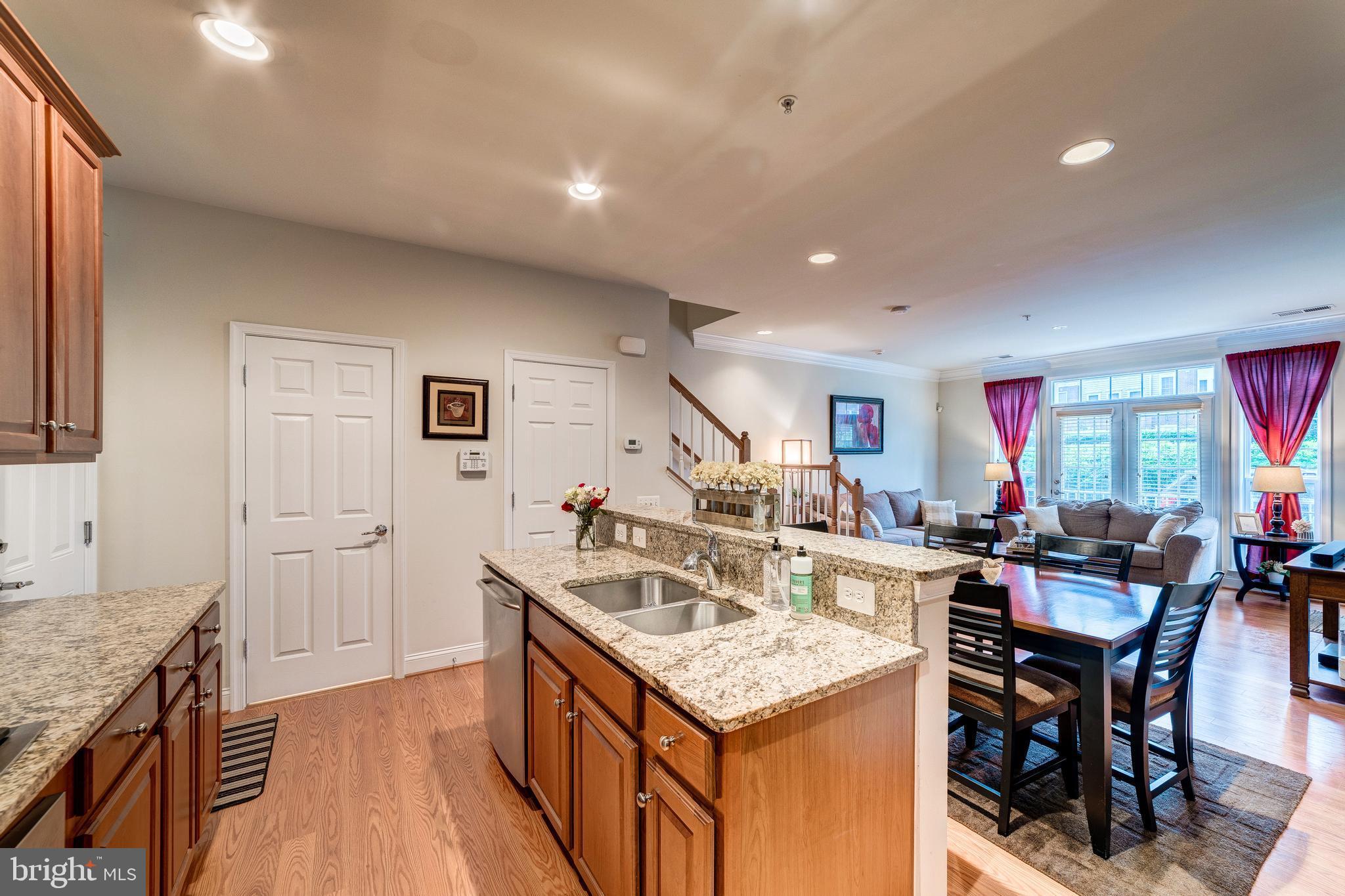 POTOMAC CLUB - Residential