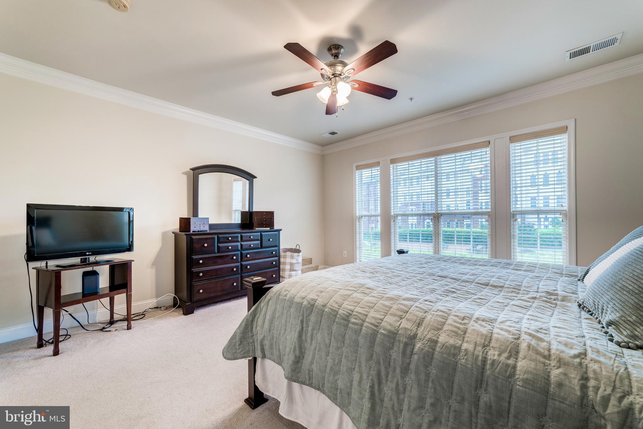 POTOMAC CLUB - Residential