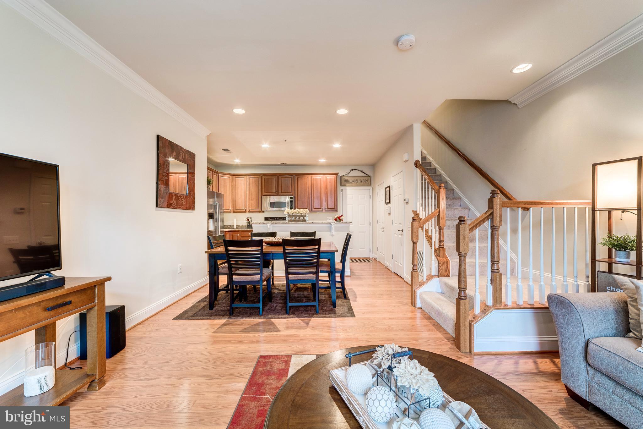 POTOMAC CLUB - Residential