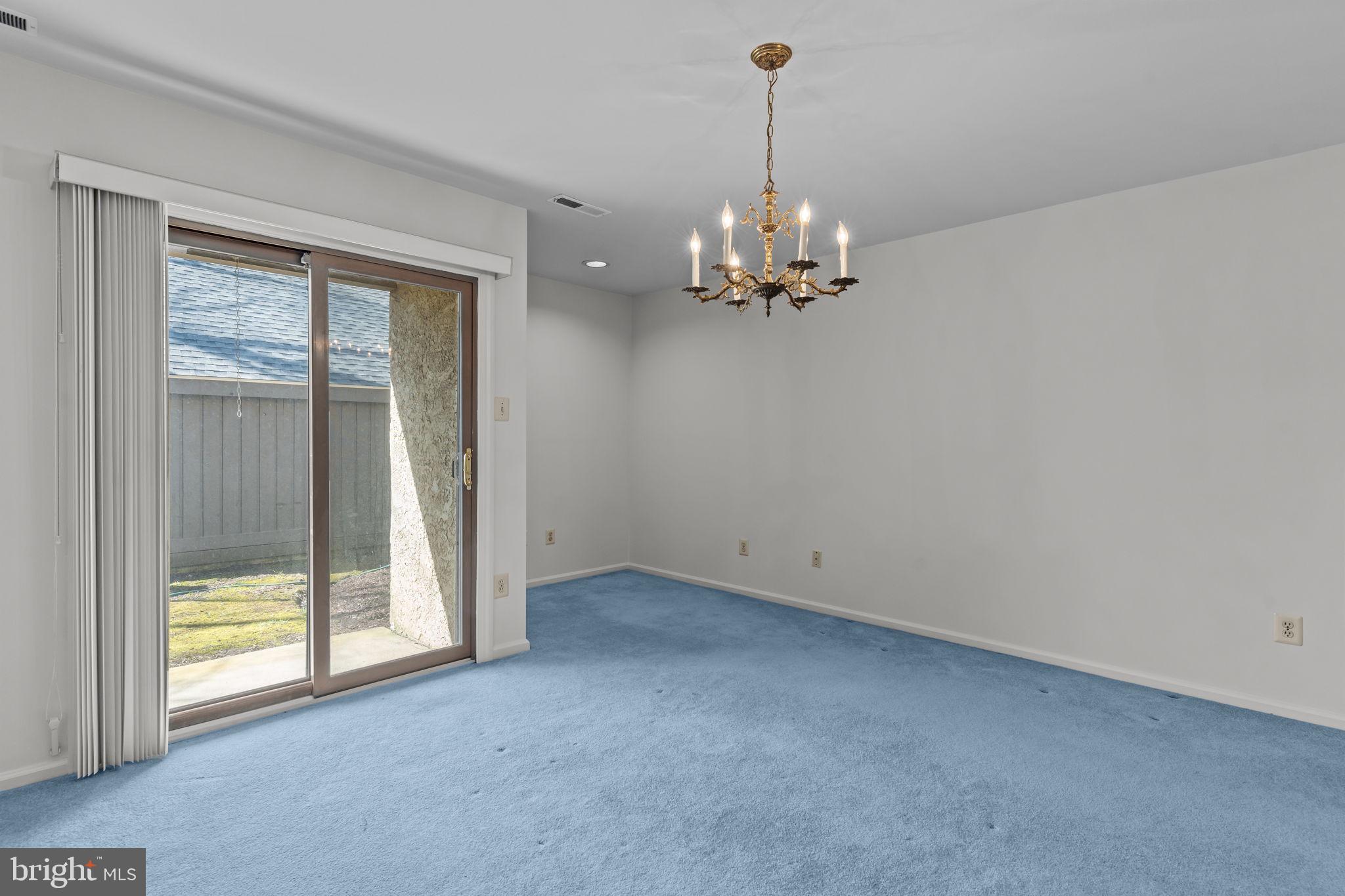 YARDLEY CORNERS - Residential