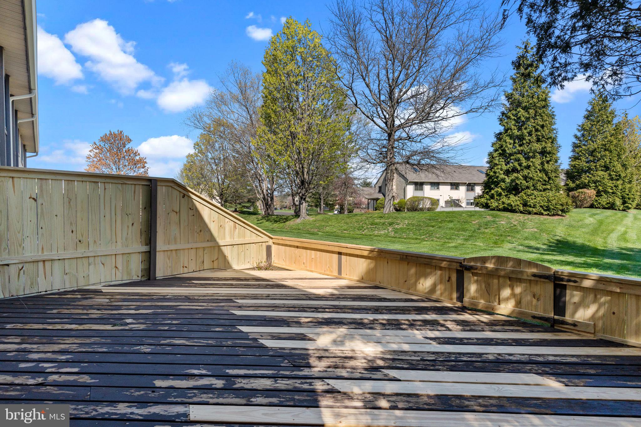 YARDLEY CORNERS - Residential