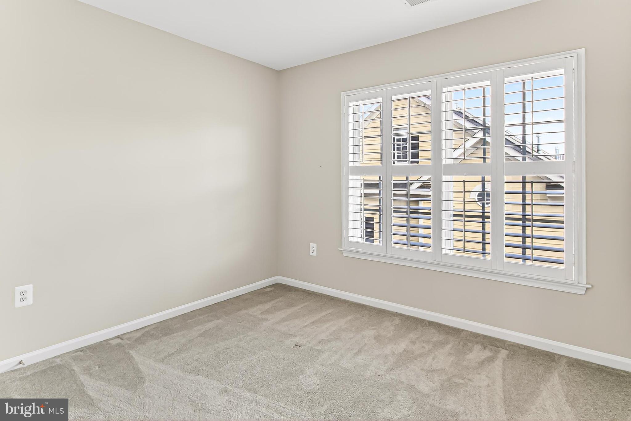 BELMONT BAY - Residential