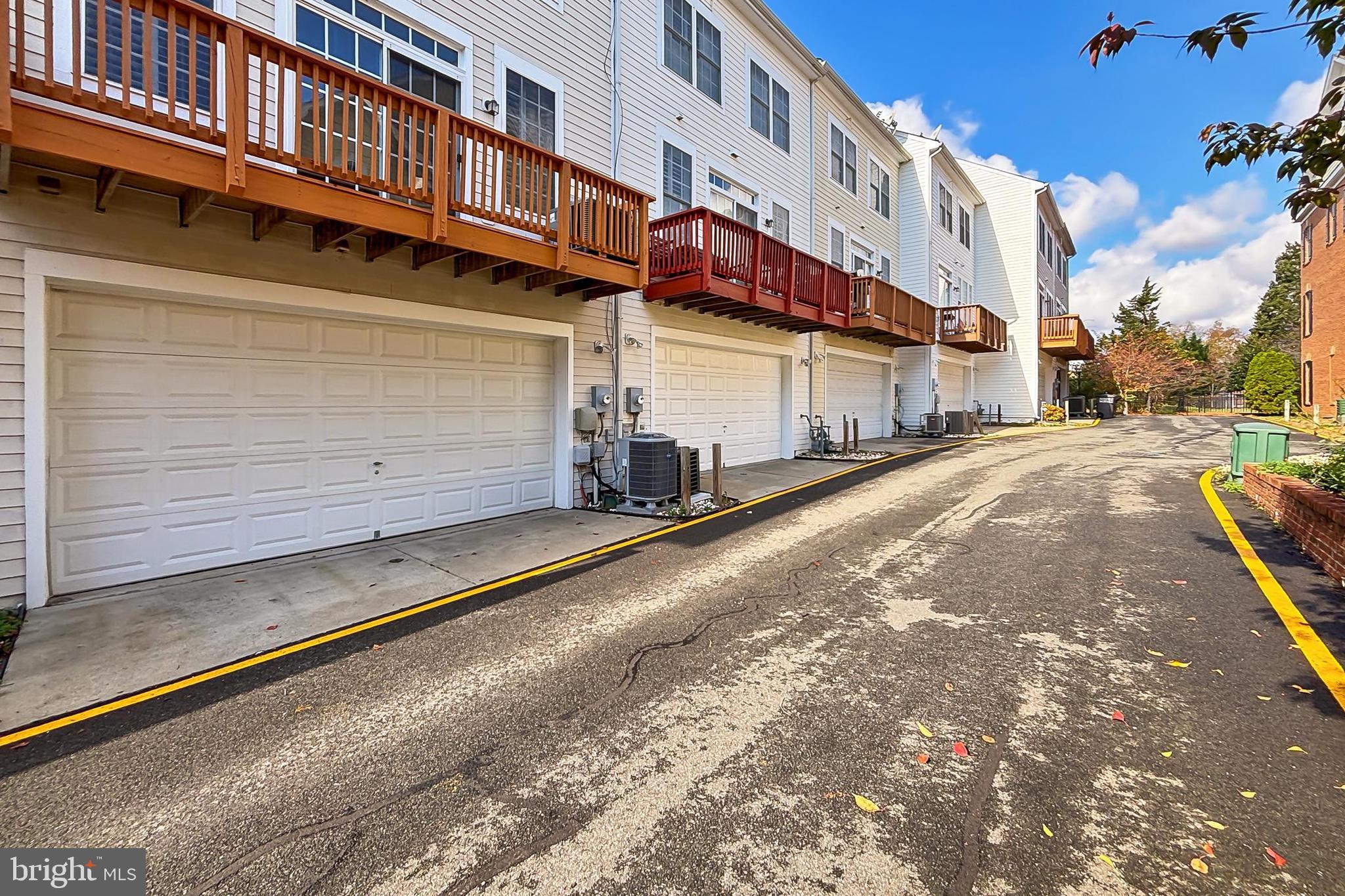 BELMONT BAY - Residential