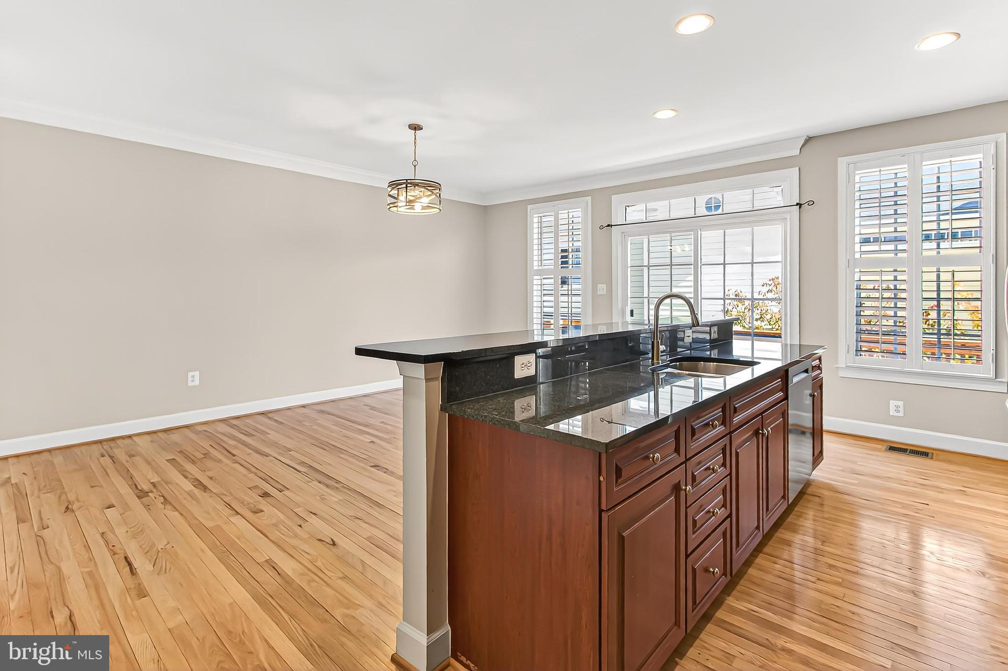 BELMONT BAY - Residential