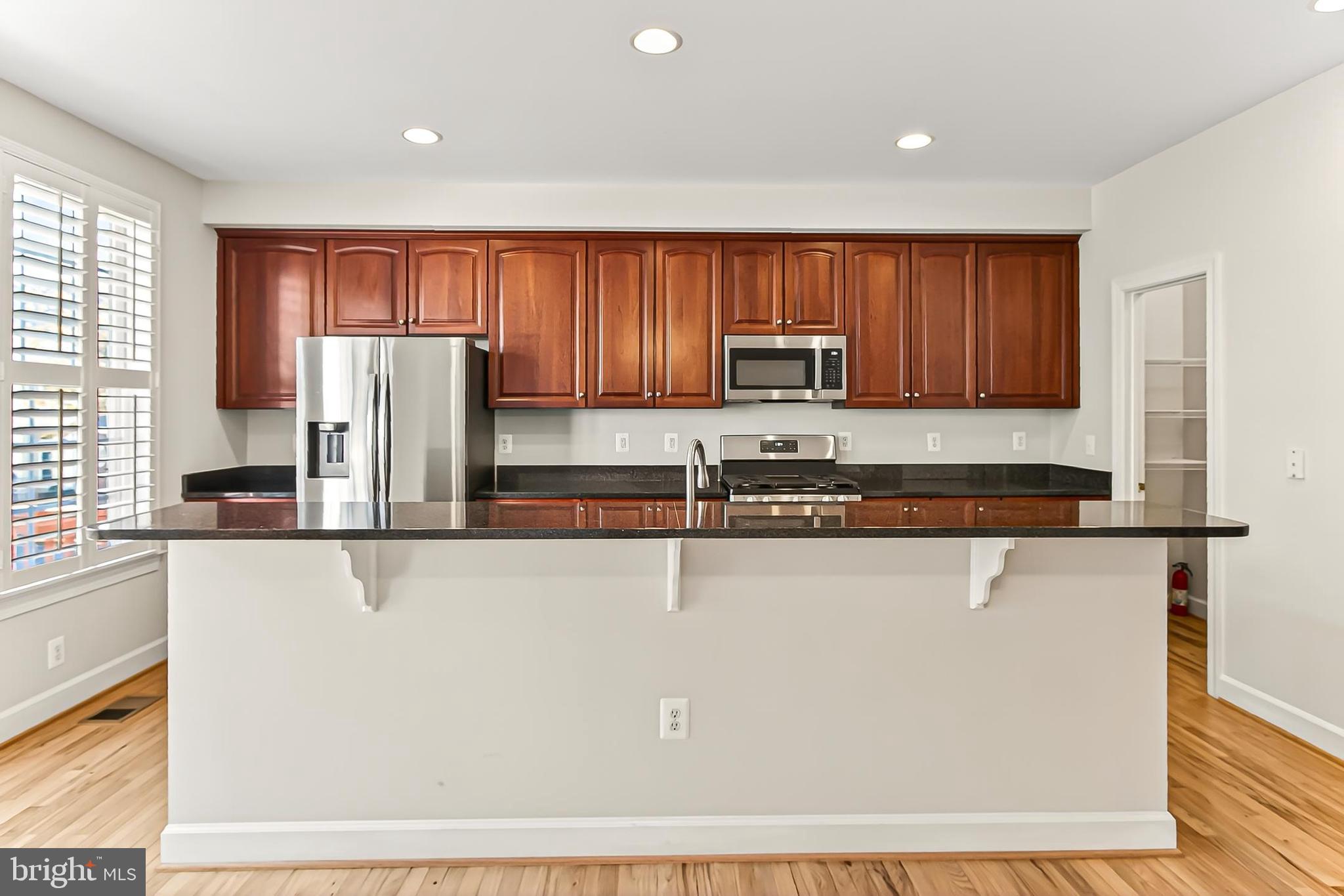 BELMONT BAY - Residential