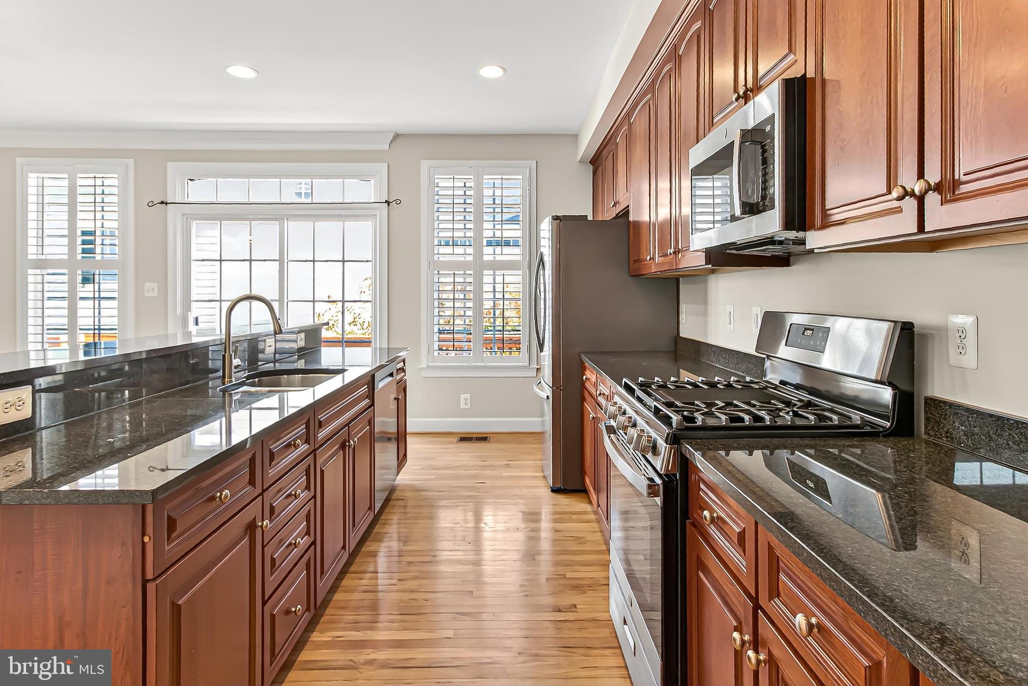 BELMONT BAY - Residential