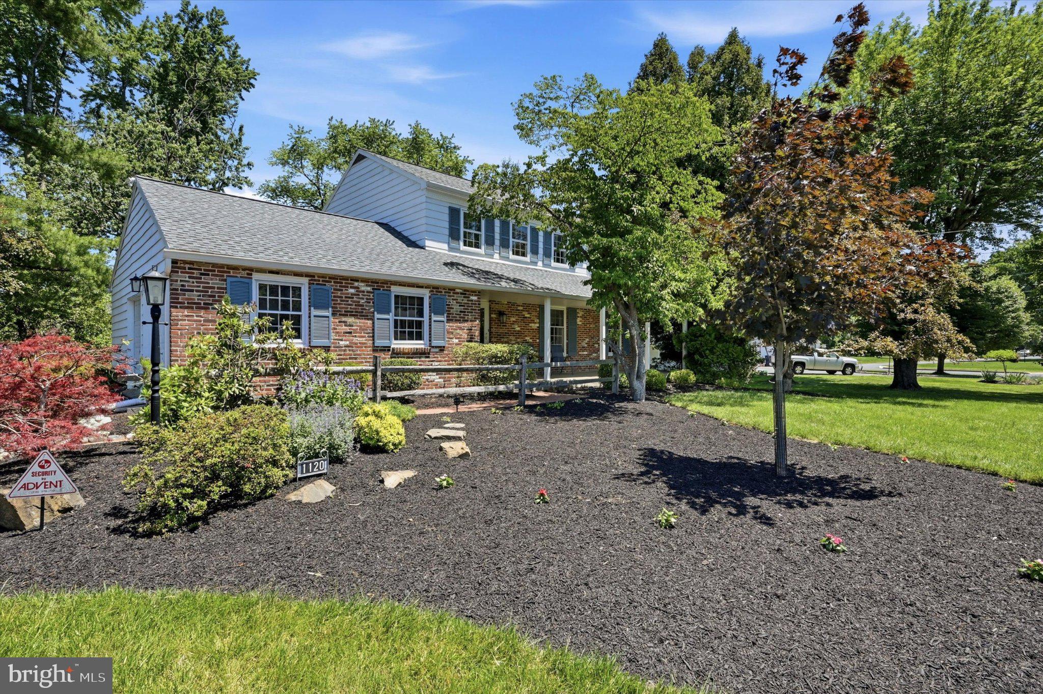 1120 DONNA DRIVE