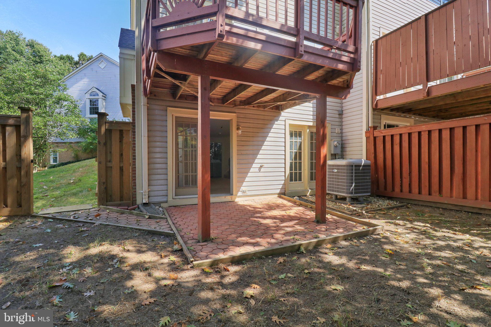 PENDERBROOK - Residential