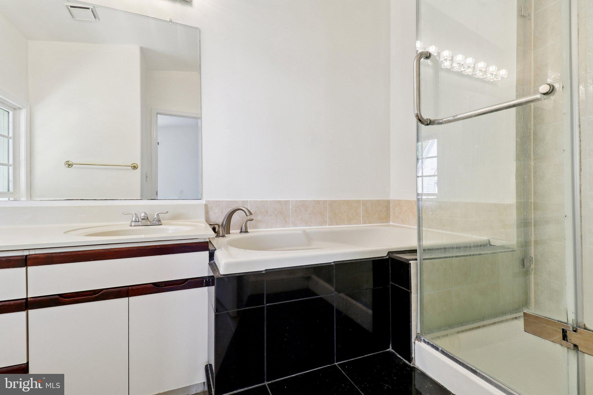 PENDERBROOK - Residential