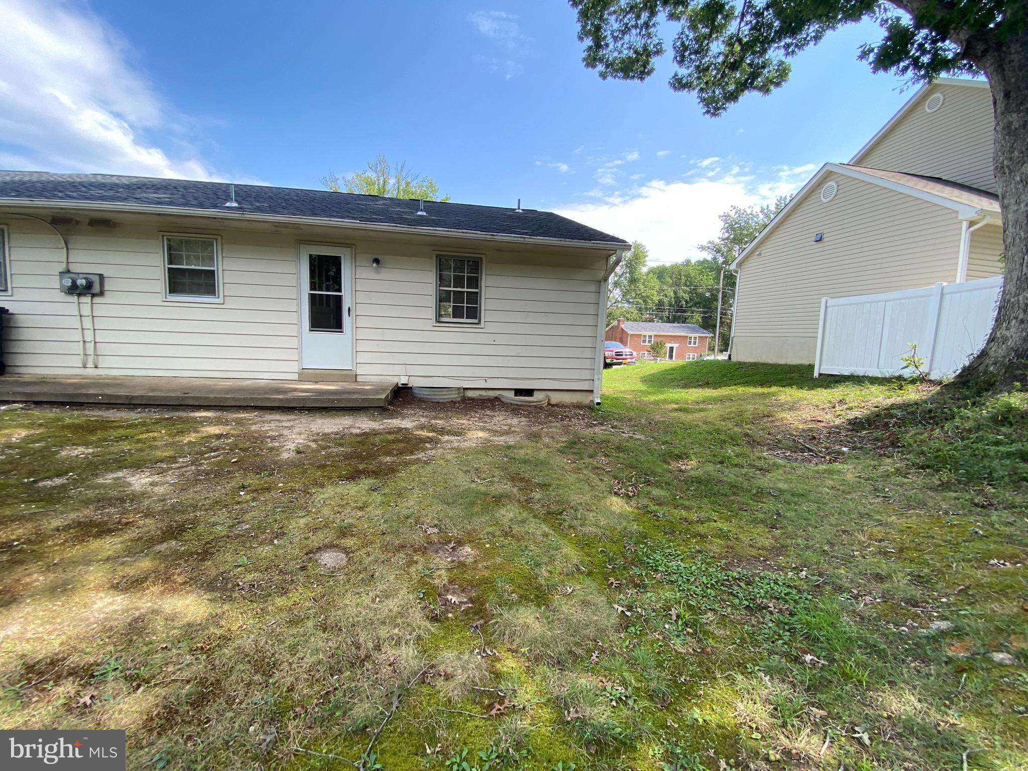 JACKSON PARK - Residential Lease