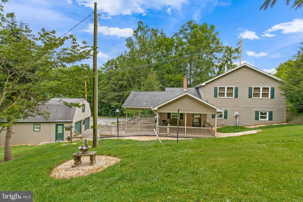 Photo of 228 BRENNEMAN RD, LANCASTER, PA 17603 (MLS # PALA2037310)