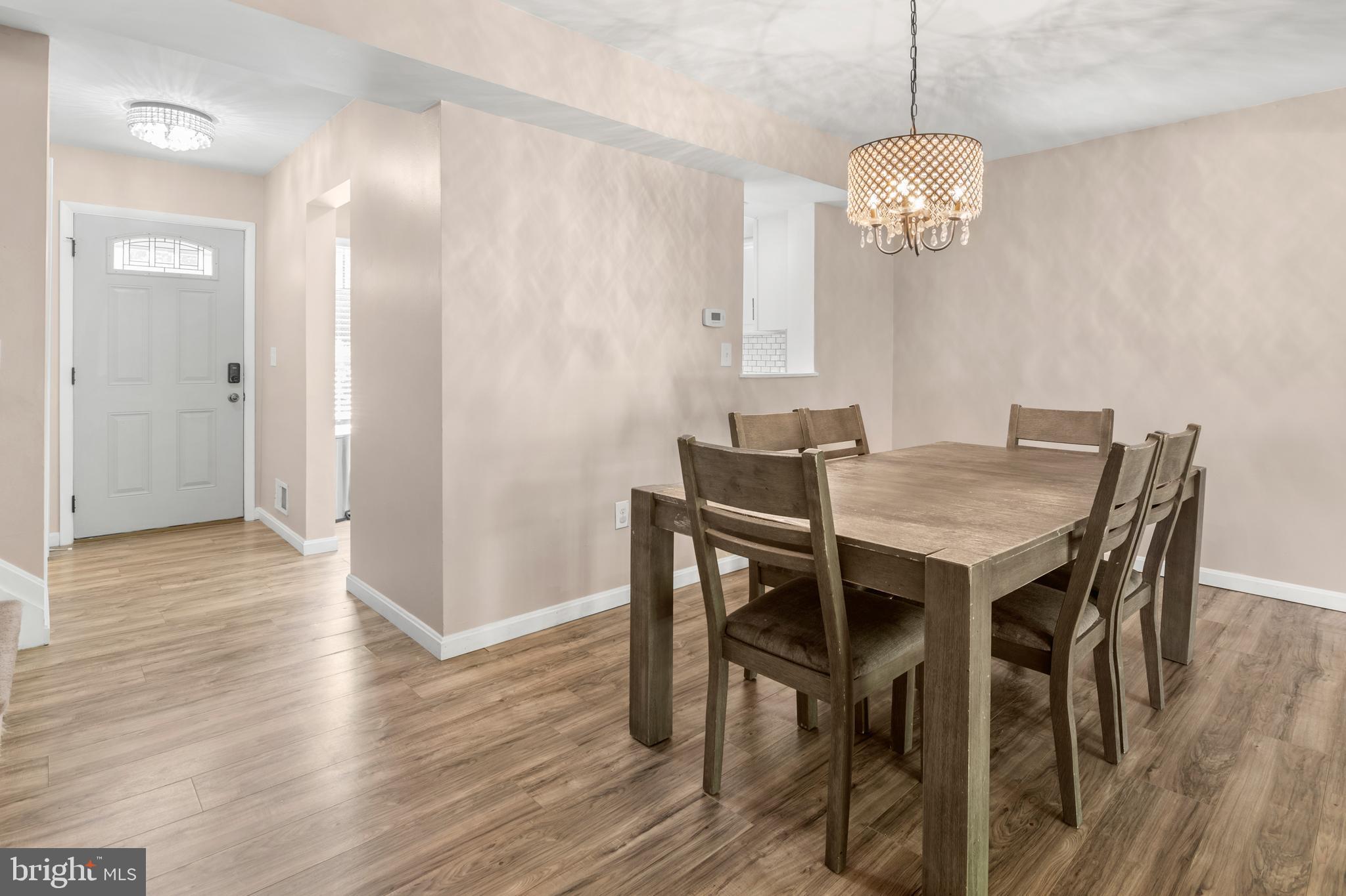 KIMBERLY WOODS VILLAGE - Residential