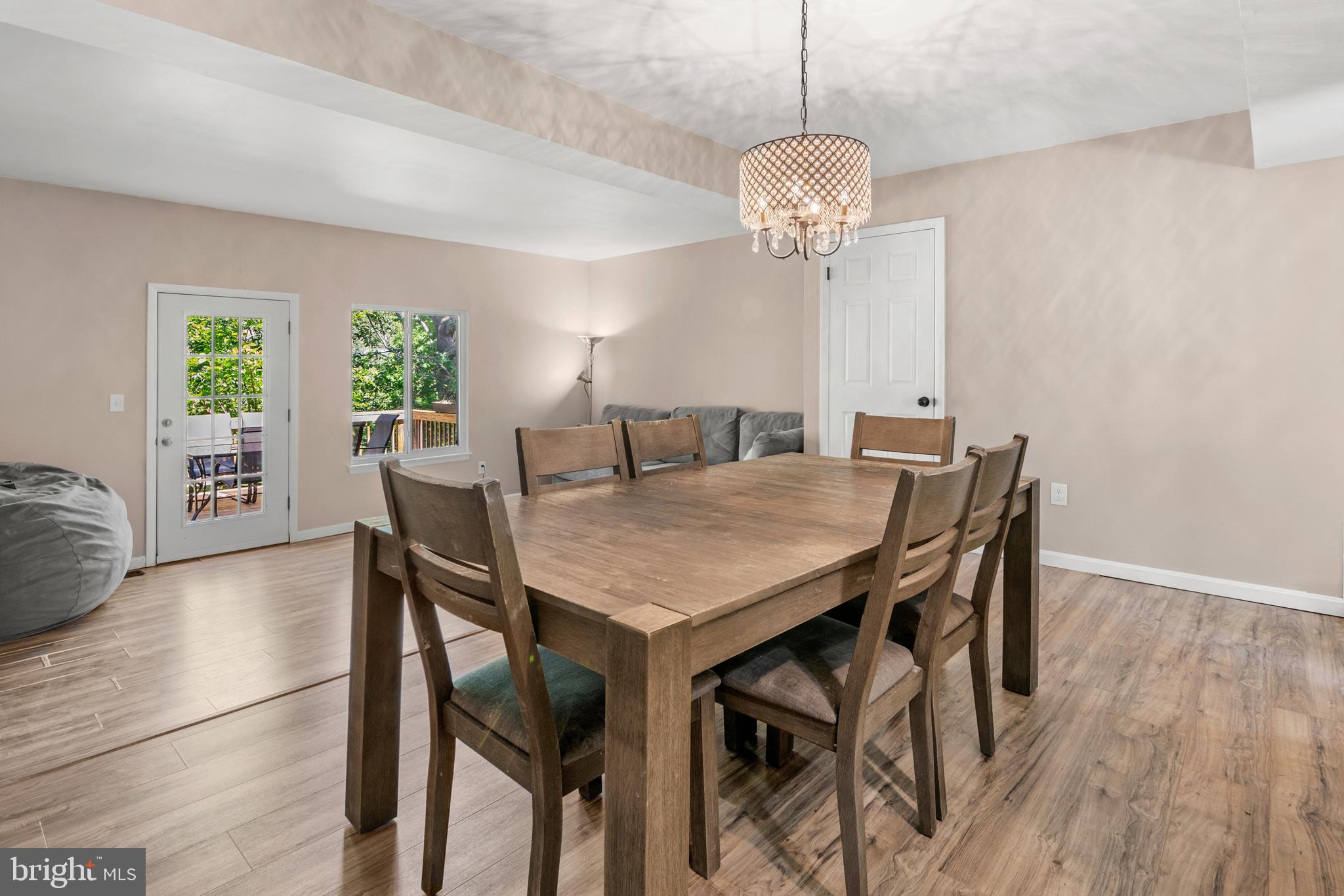 KIMBERLY WOODS VILLAGE - Residential