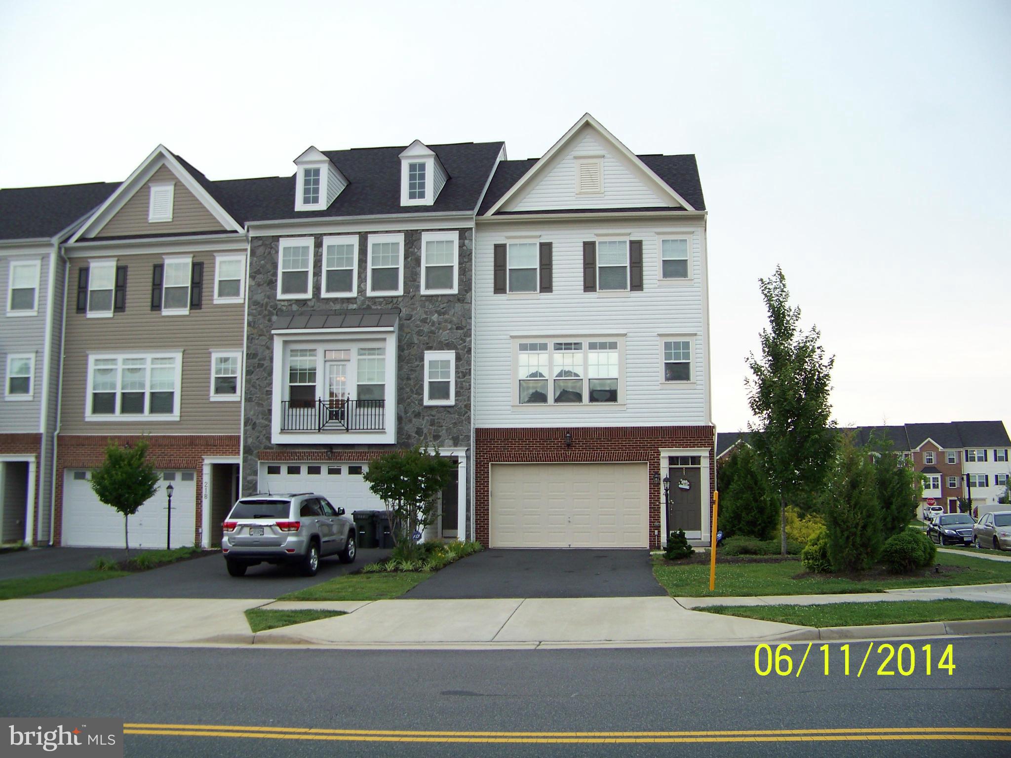 WOODSTREAM - Residential Lease