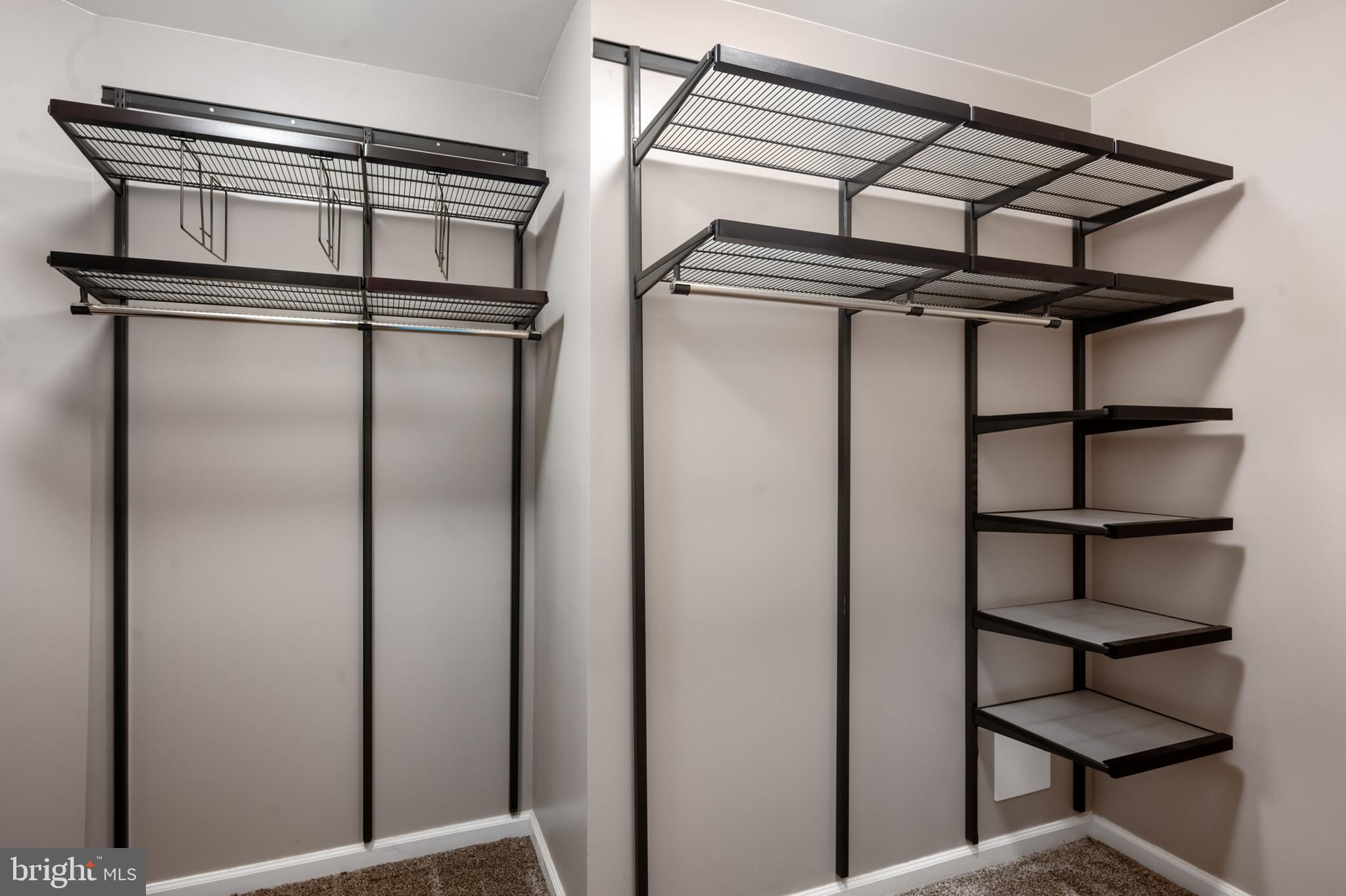 MOUNTAIN BROOK ESTATES - Residential