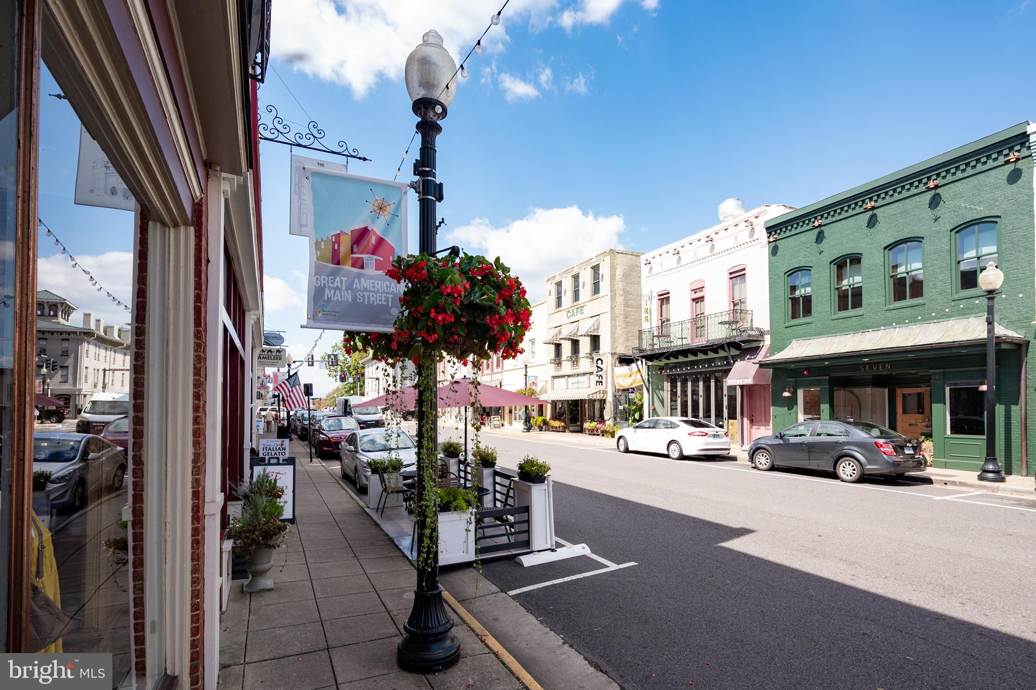 MOUNTAIN BROOK ESTATES - Residential