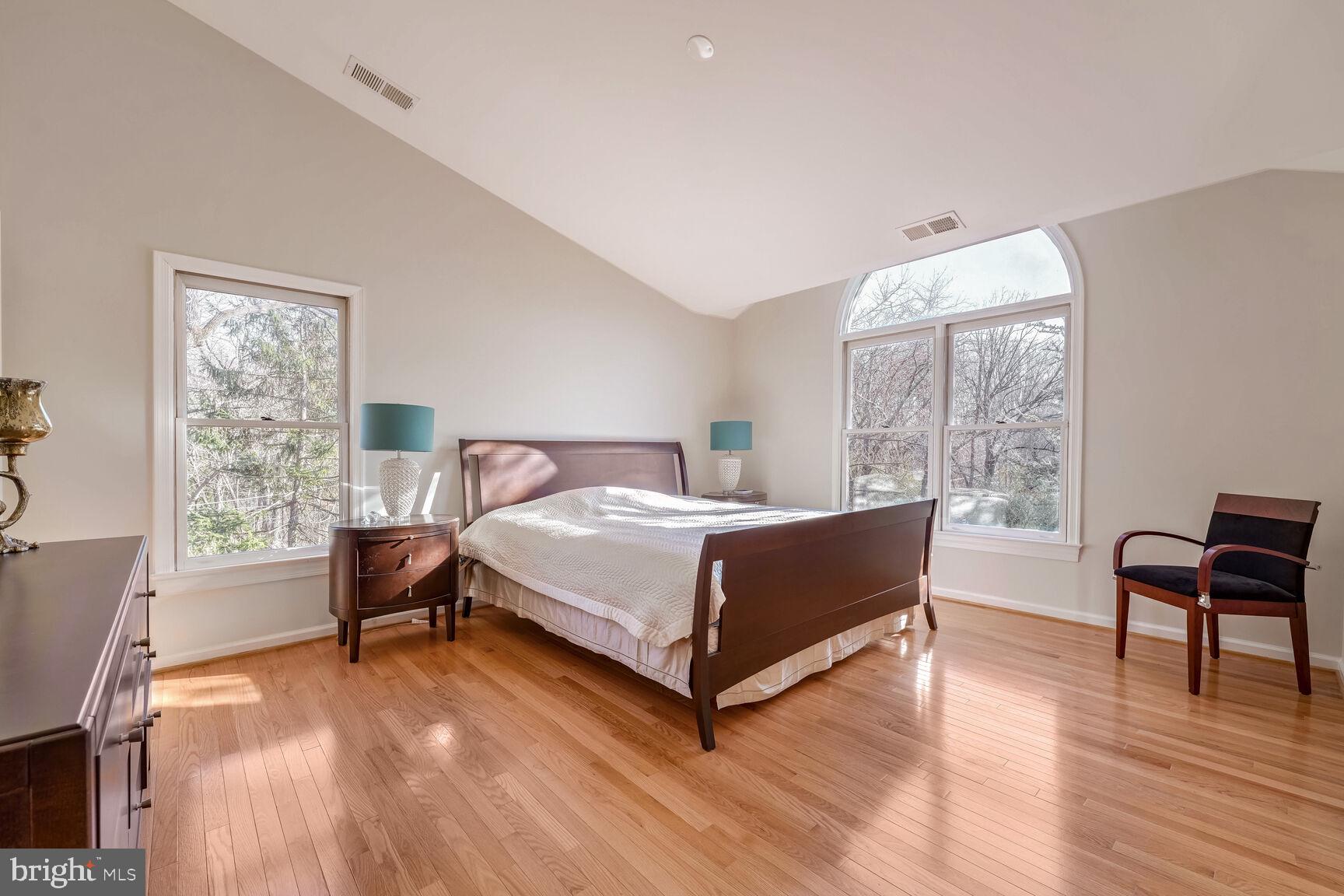 SUMNER - Residential