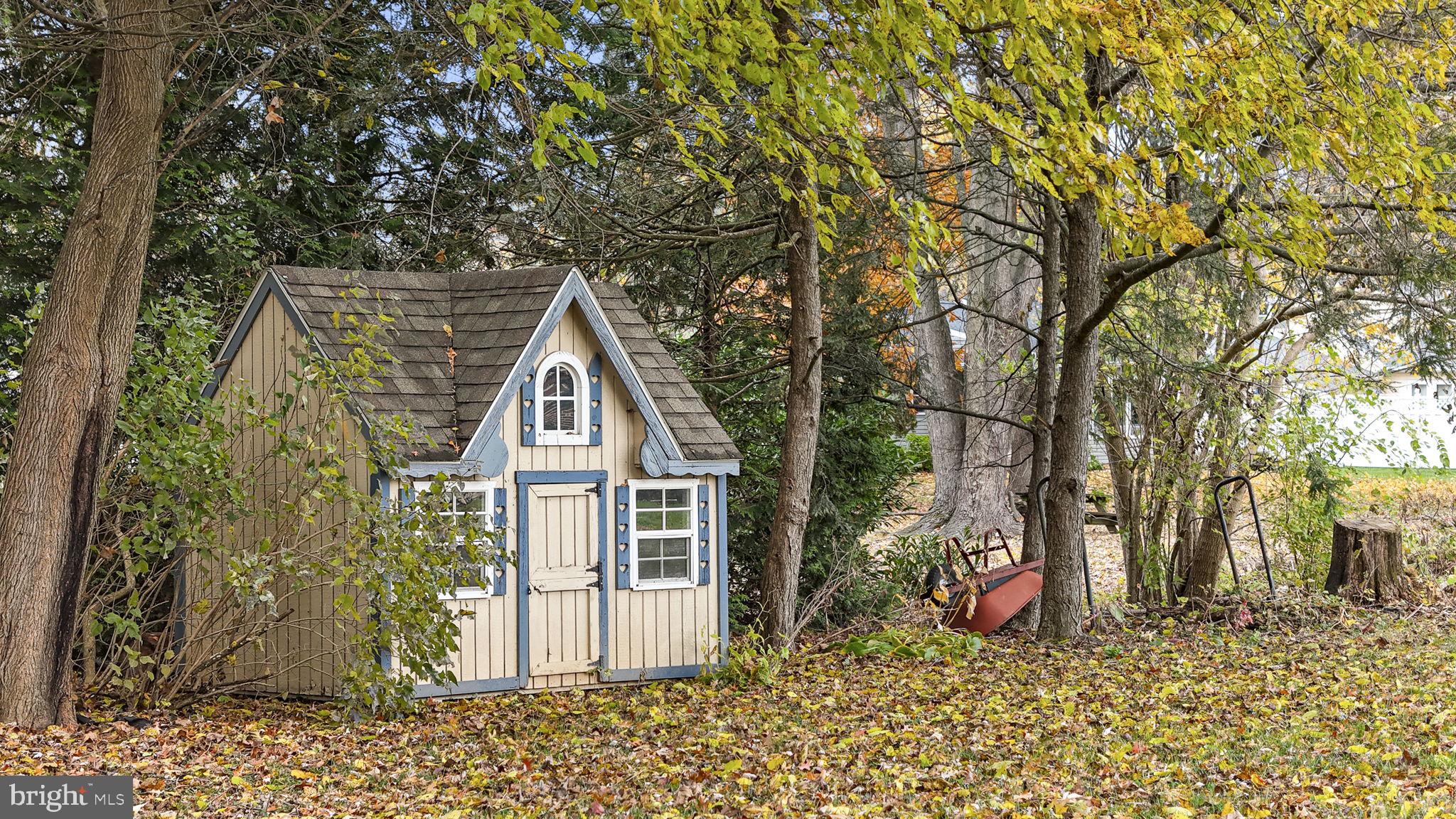 WARWICK TWP - Residential