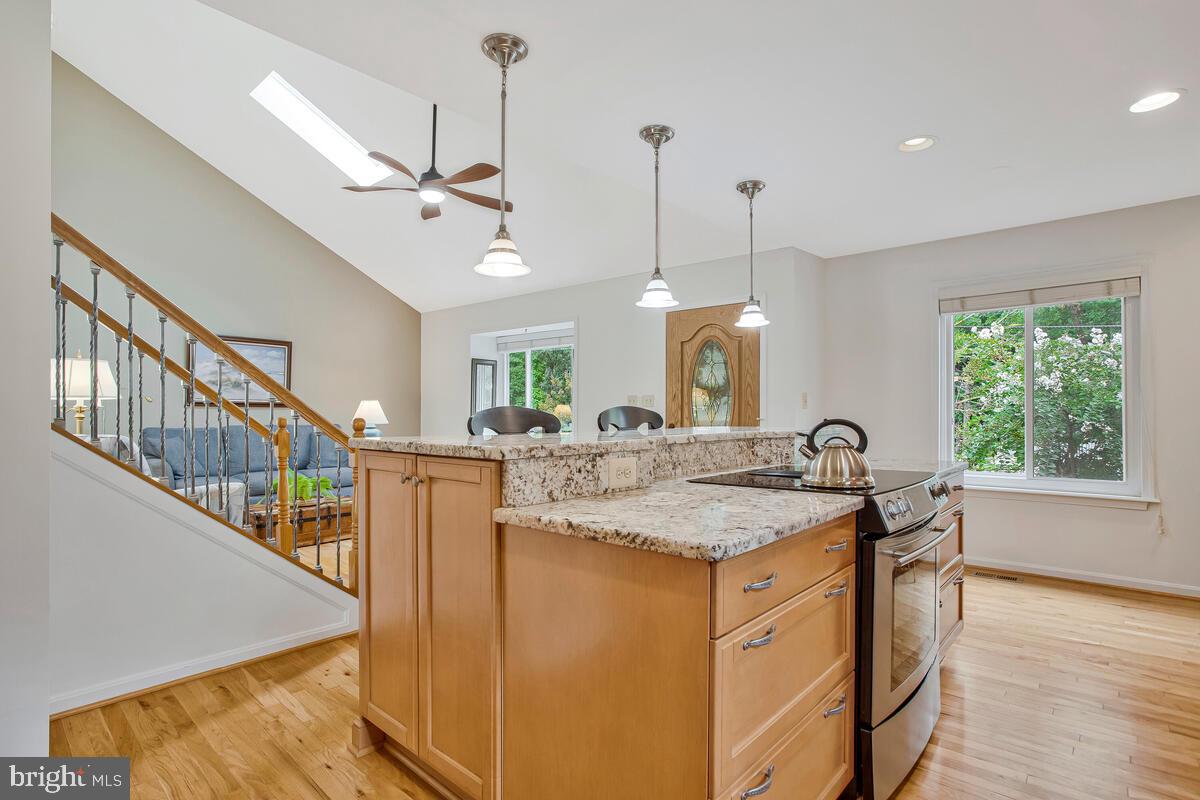 BAY HIGHLANDS - Residential