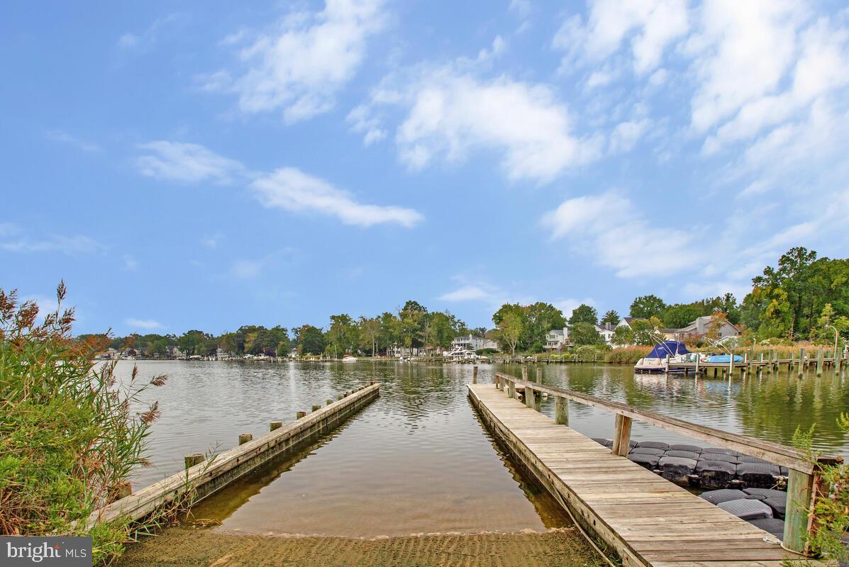 BAY HIGHLANDS - Residential