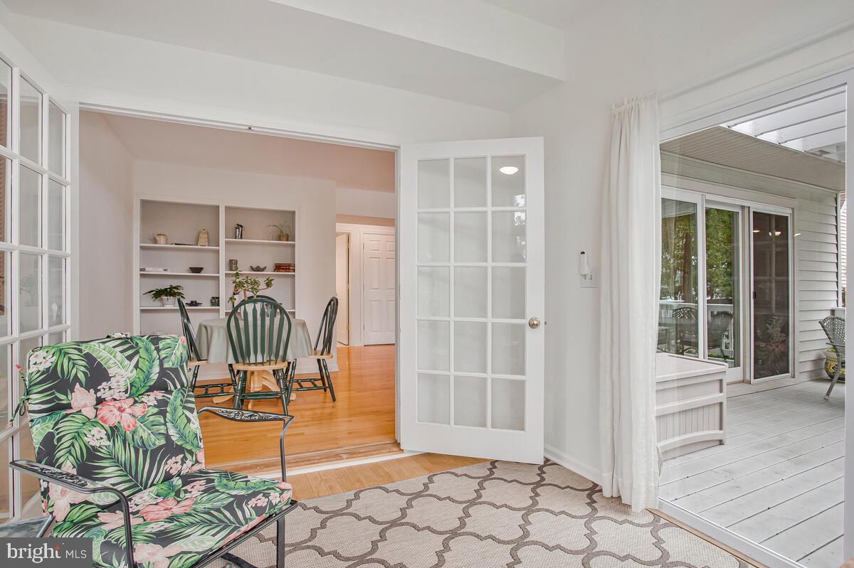 BAY HIGHLANDS - Residential