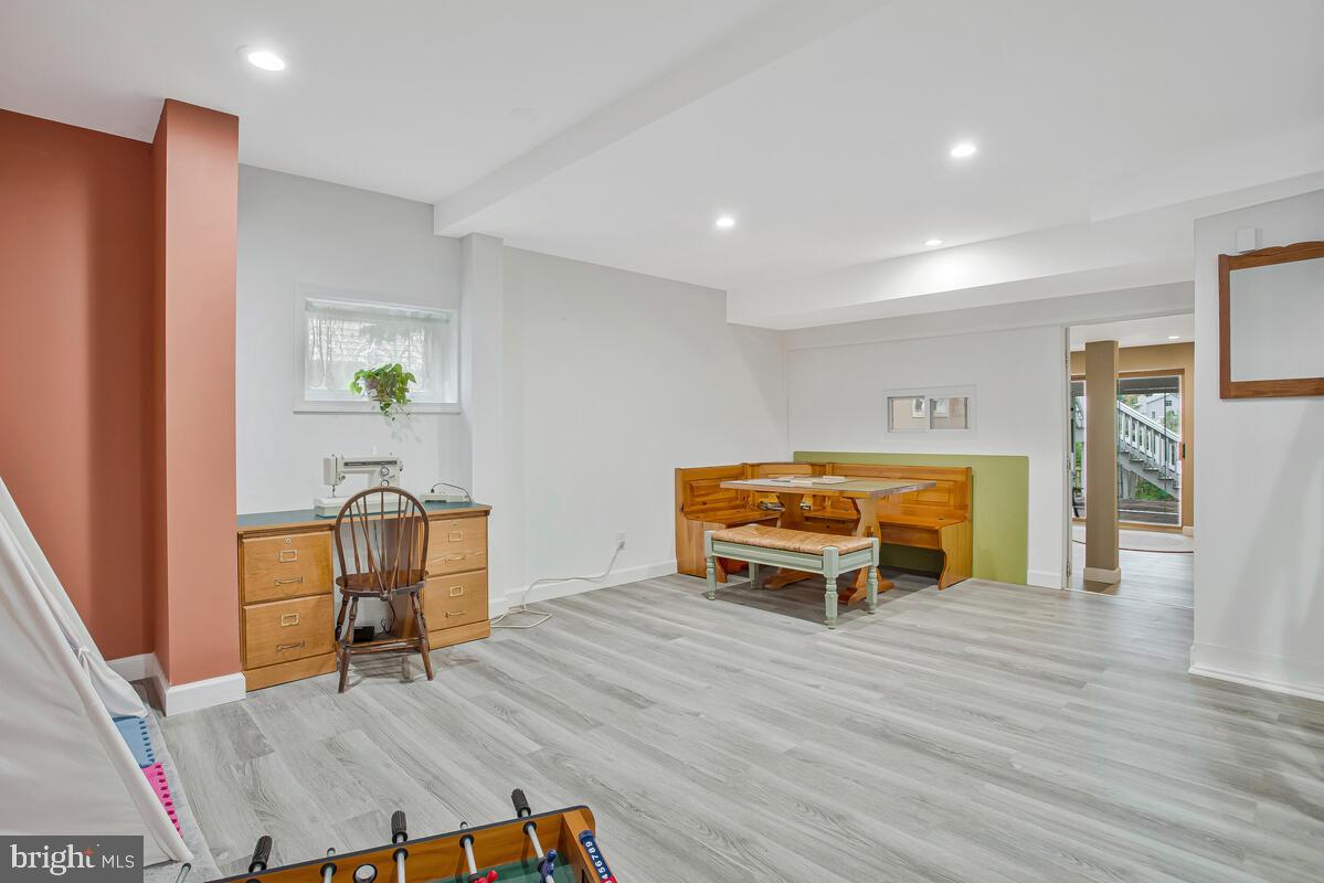 BAY HIGHLANDS - Residential