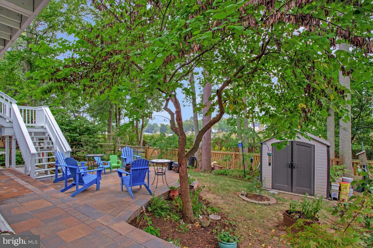 BAY HIGHLANDS - Residential