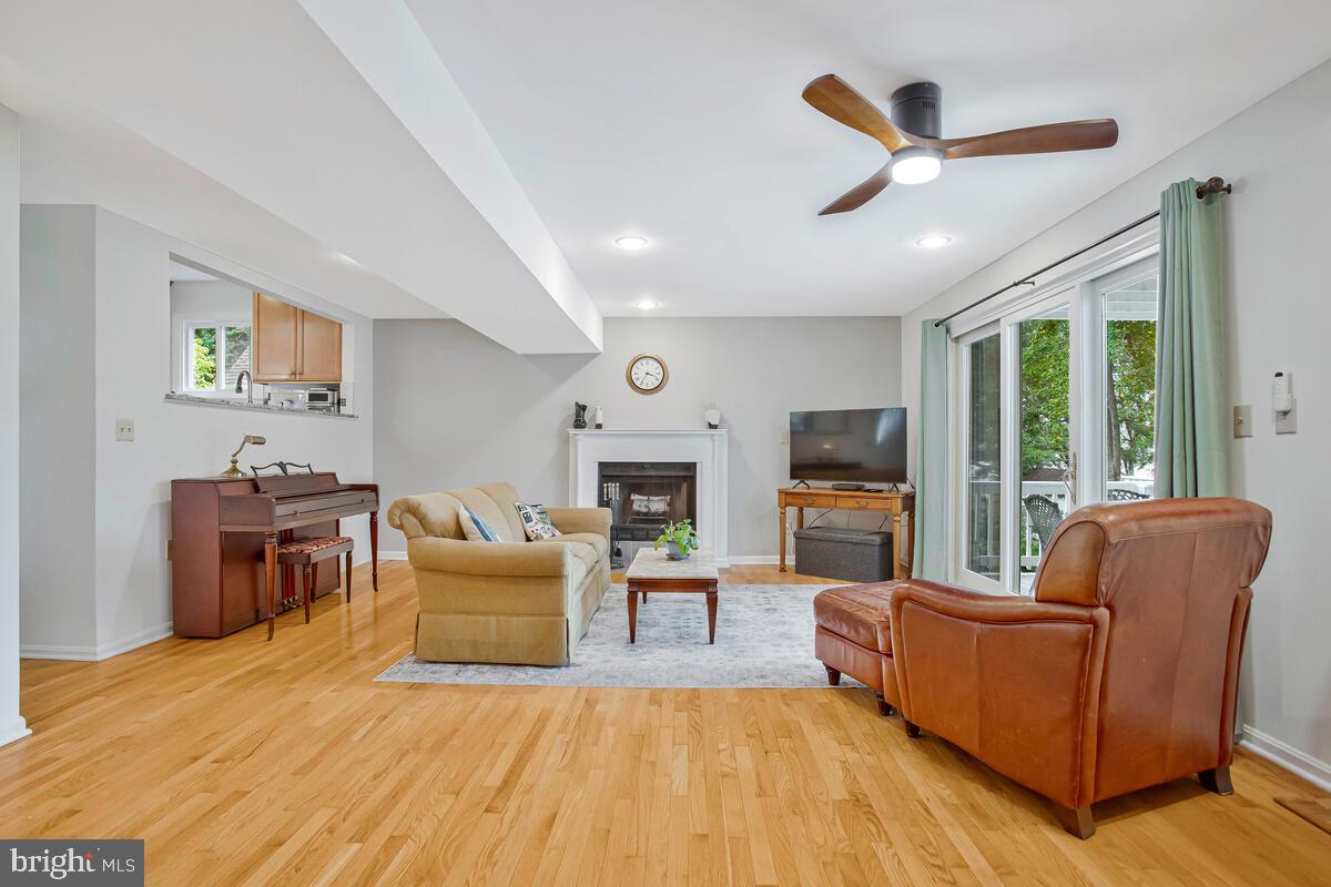 BAY HIGHLANDS - Residential