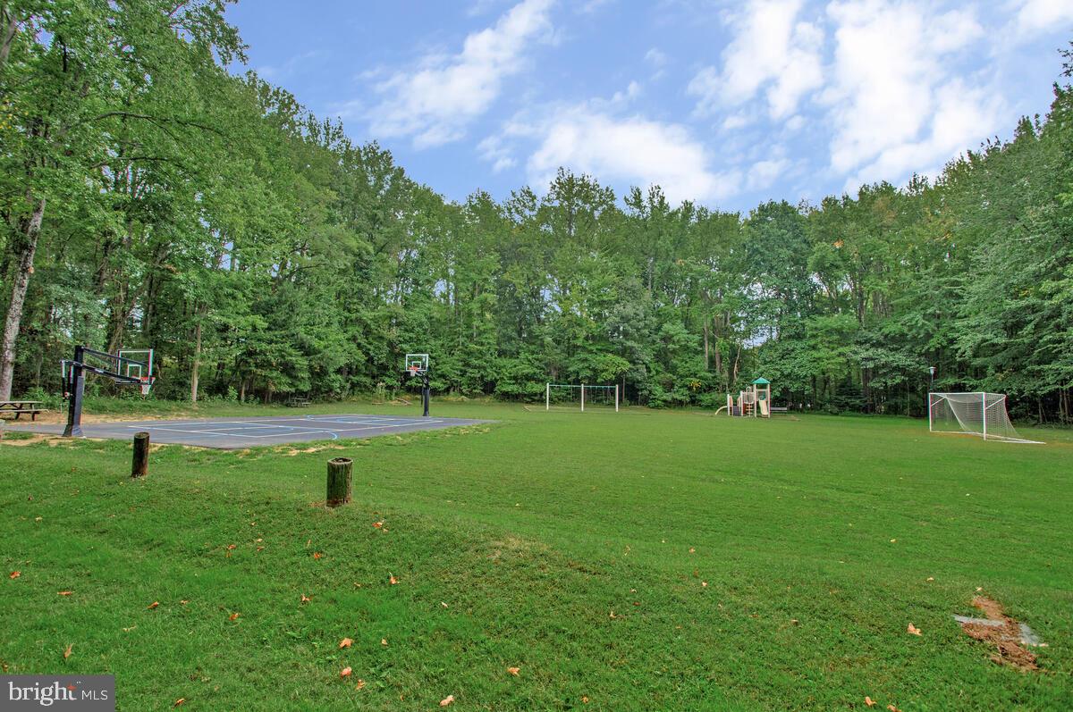 BAY HIGHLANDS - Residential