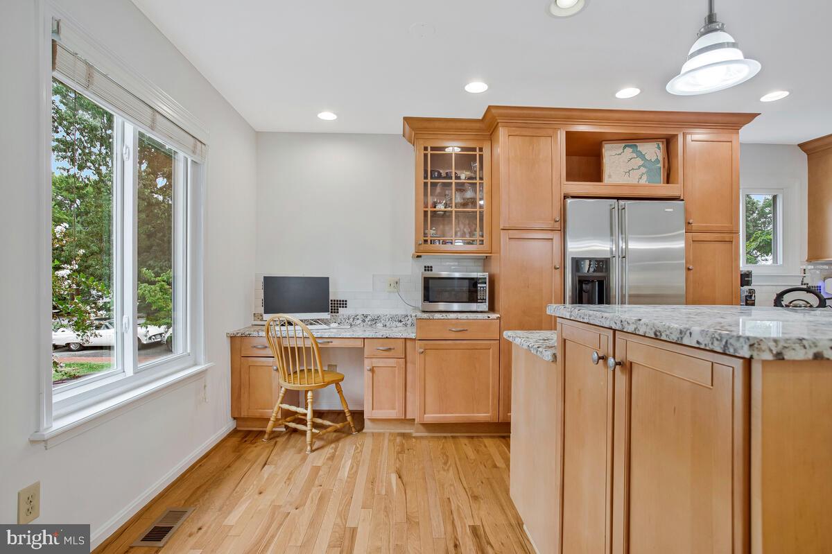BAY HIGHLANDS - Residential