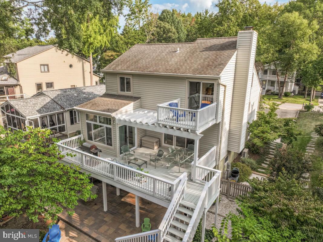 BAY HIGHLANDS - Residential
