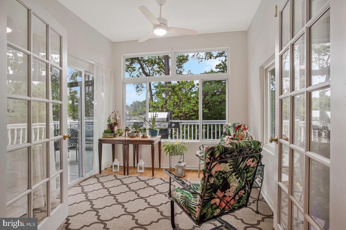 BAY HIGHLANDS - Residential