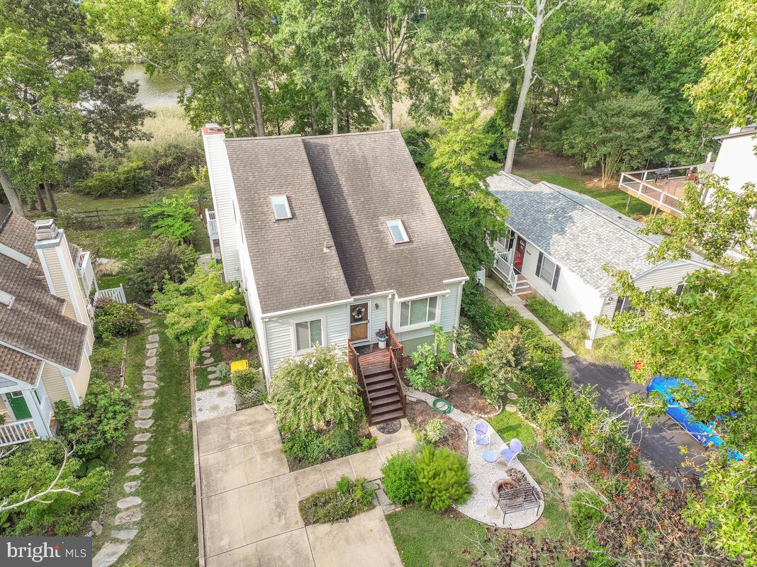 BAY HIGHLANDS - Residential