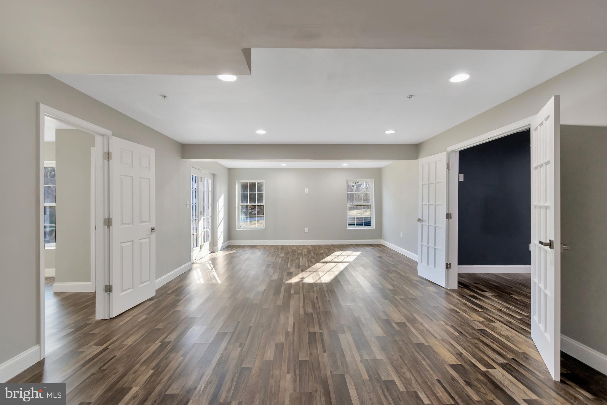 BONNIE BRANCH WOODS - Residential