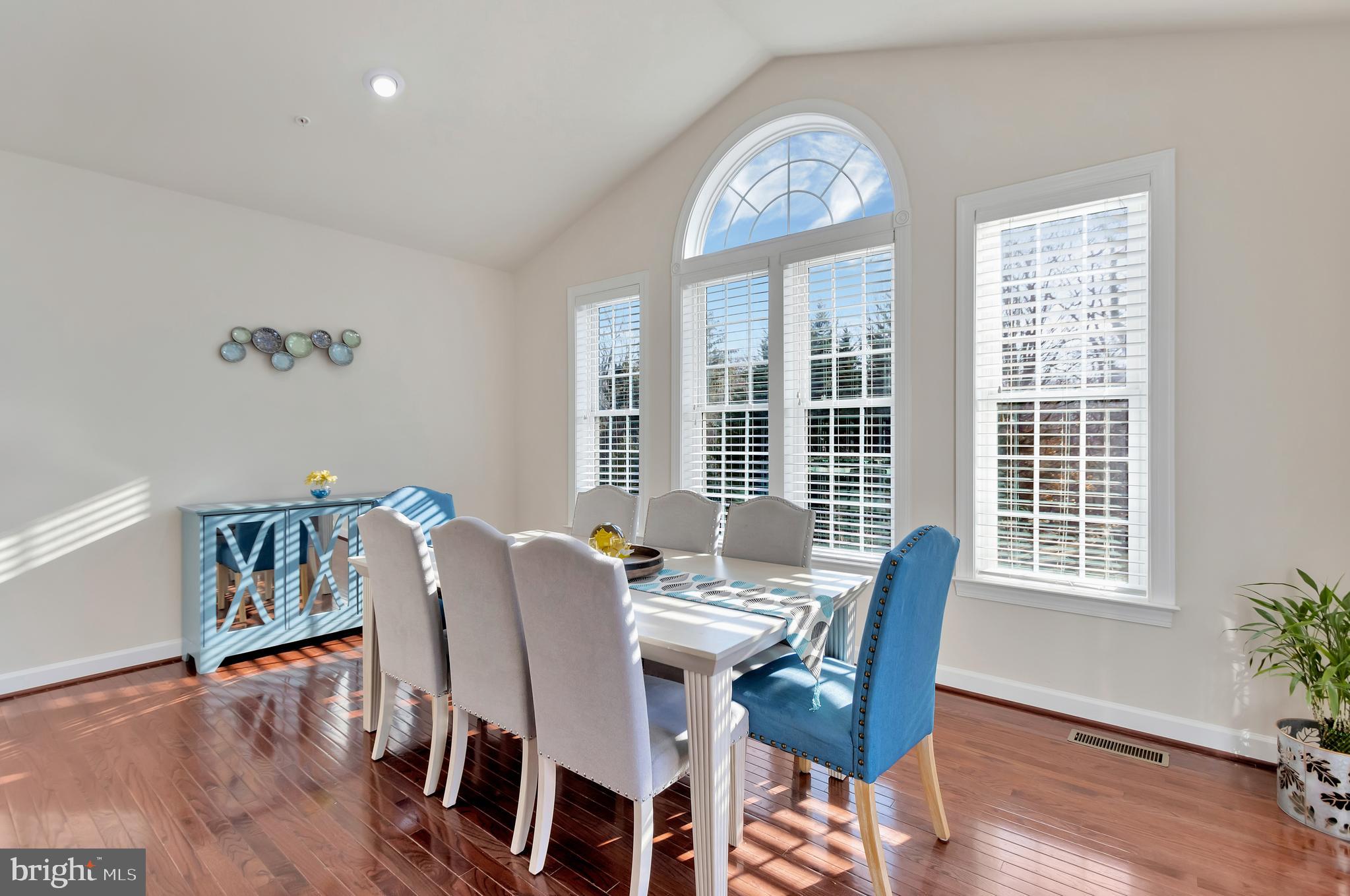 BONNIE BRANCH WOODS - Residential