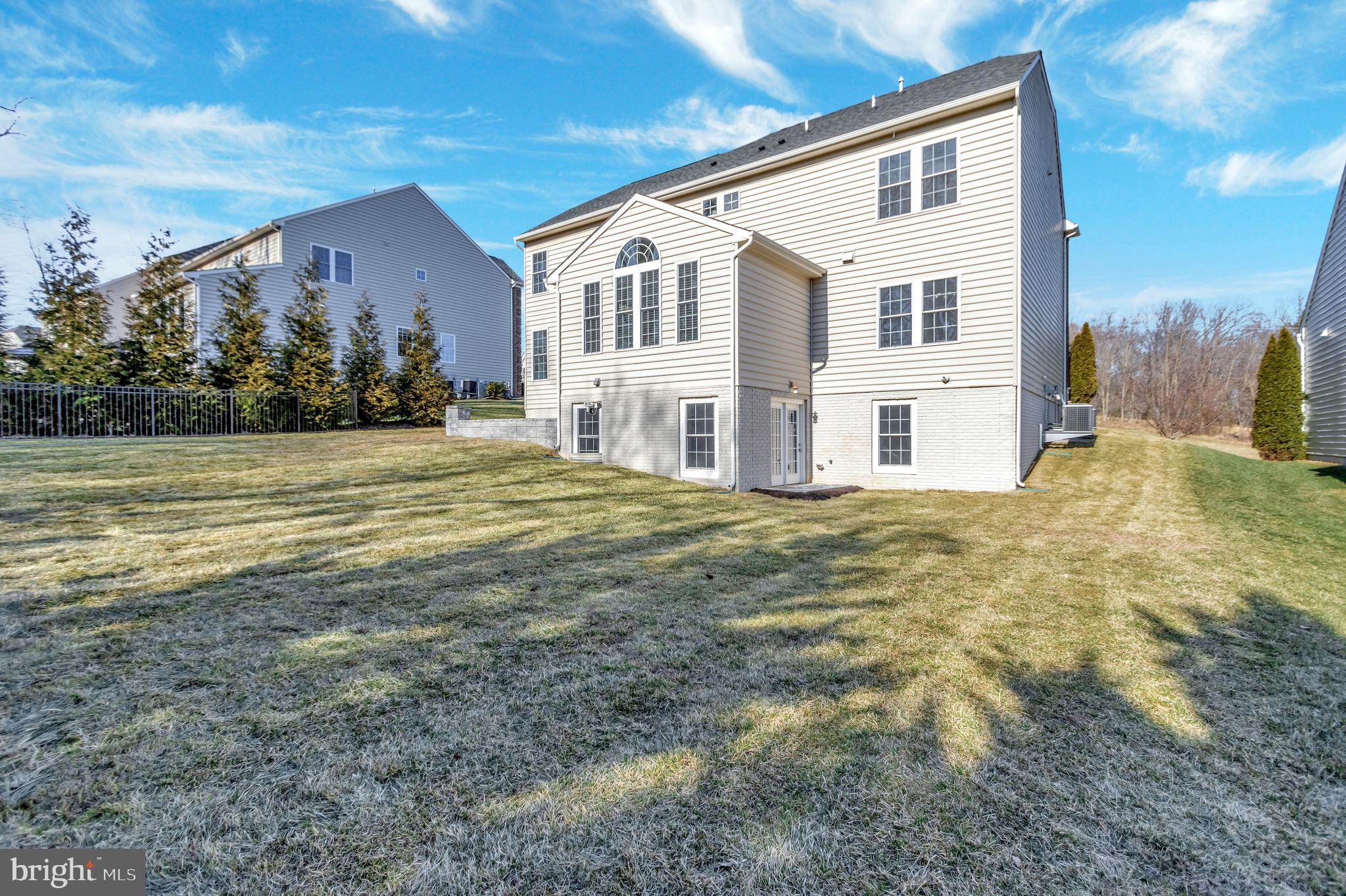 BONNIE BRANCH WOODS - Residential