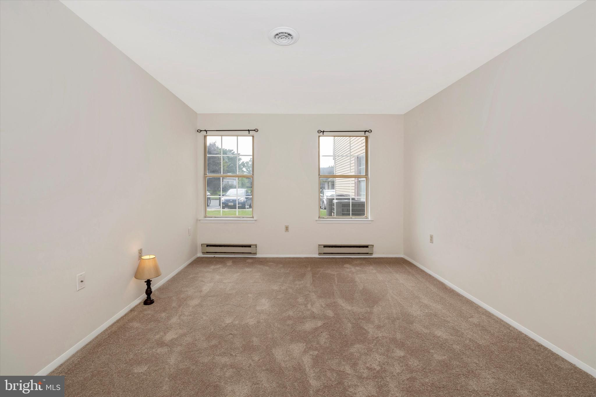 CRESTWOOD VILLAGE - Residential Lease