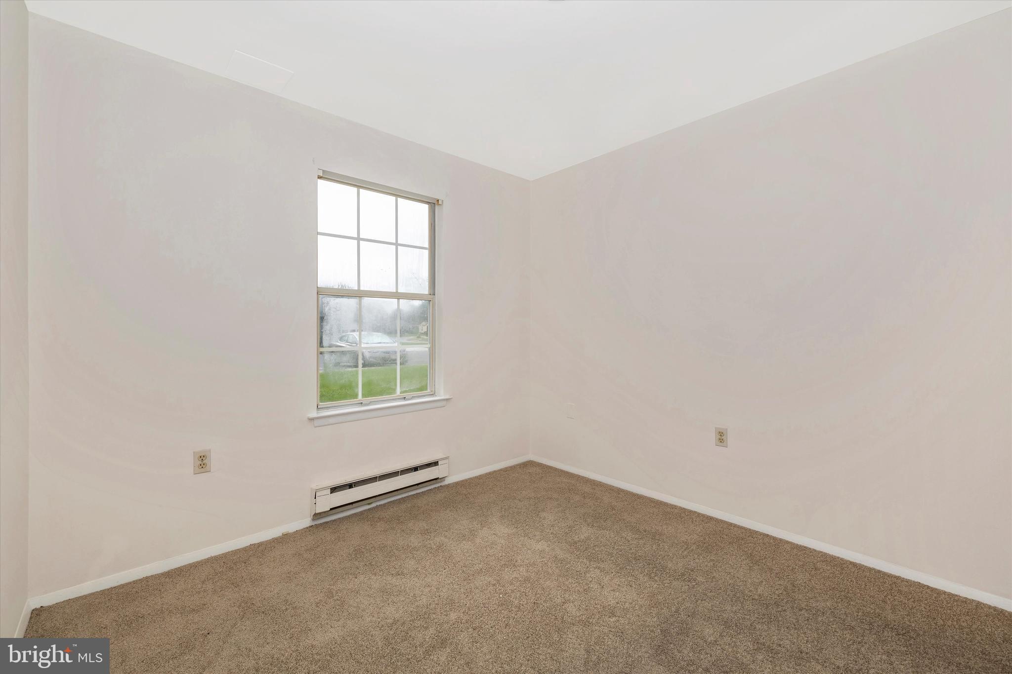 CRESTWOOD VILLAGE - Residential Lease