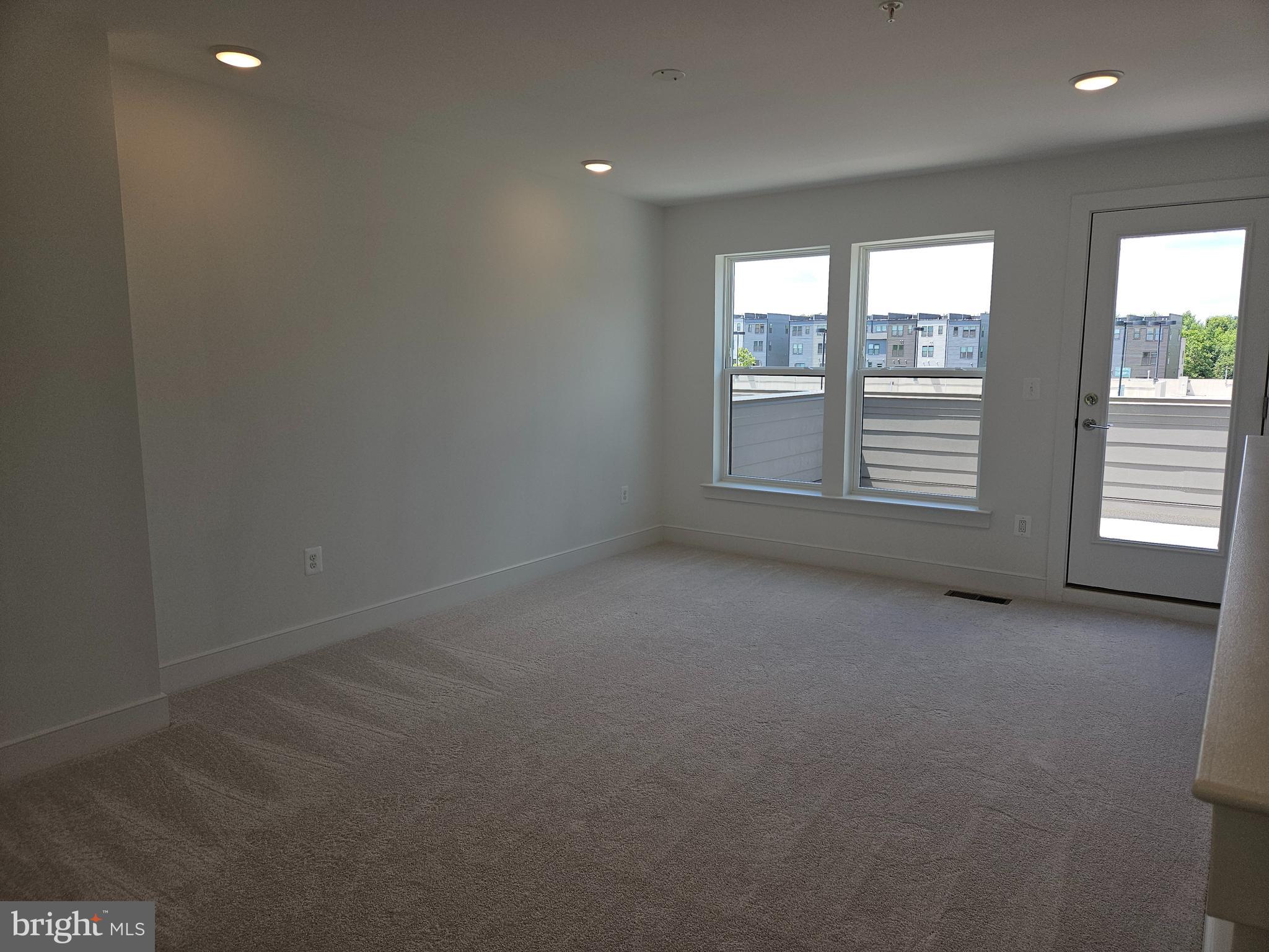 KING FARM IRVINGTON - Residential Lease