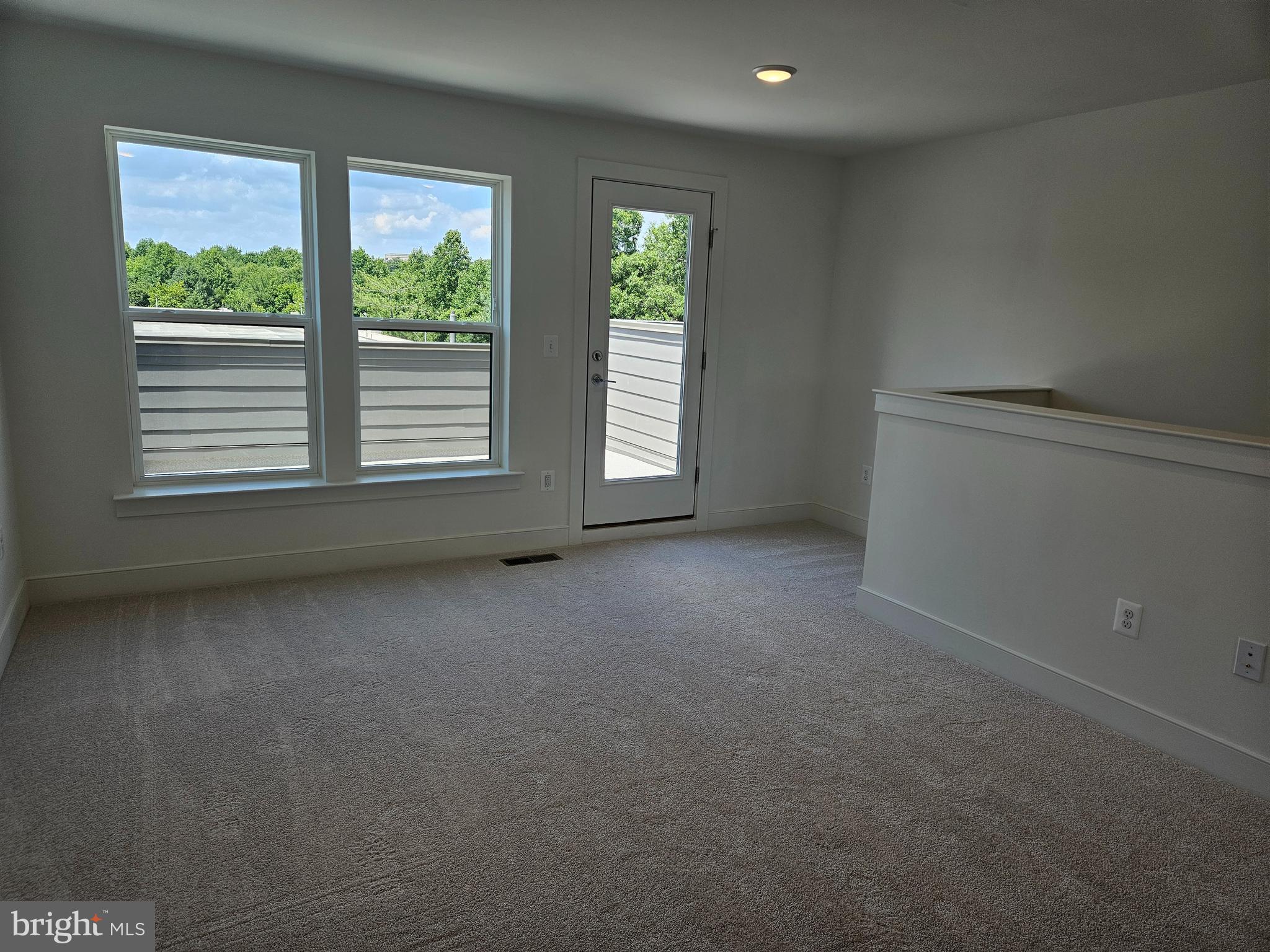 KING FARM IRVINGTON - Residential Lease