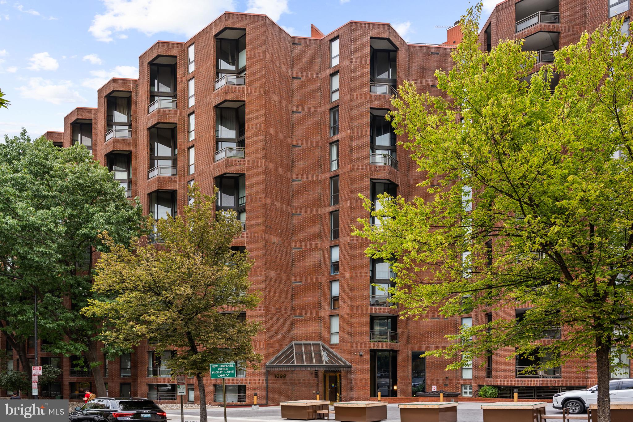1099 22ND STREET NW 103