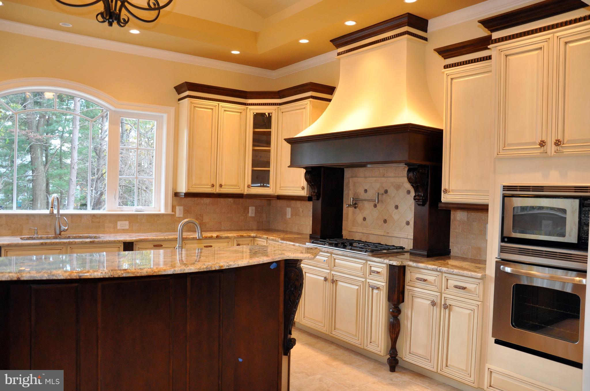 WOODHAVEN - Residential