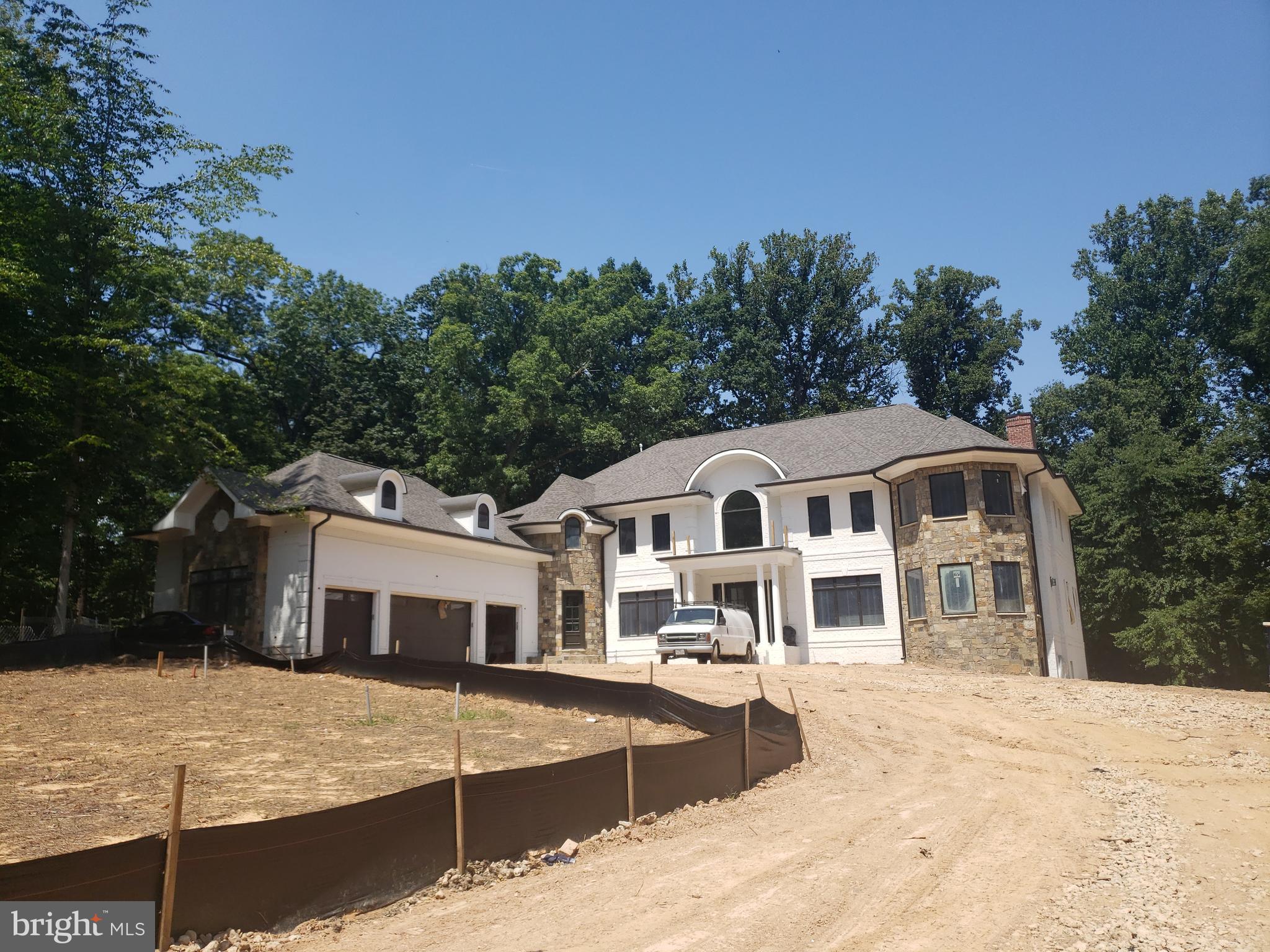 WOODHAVEN - Residential